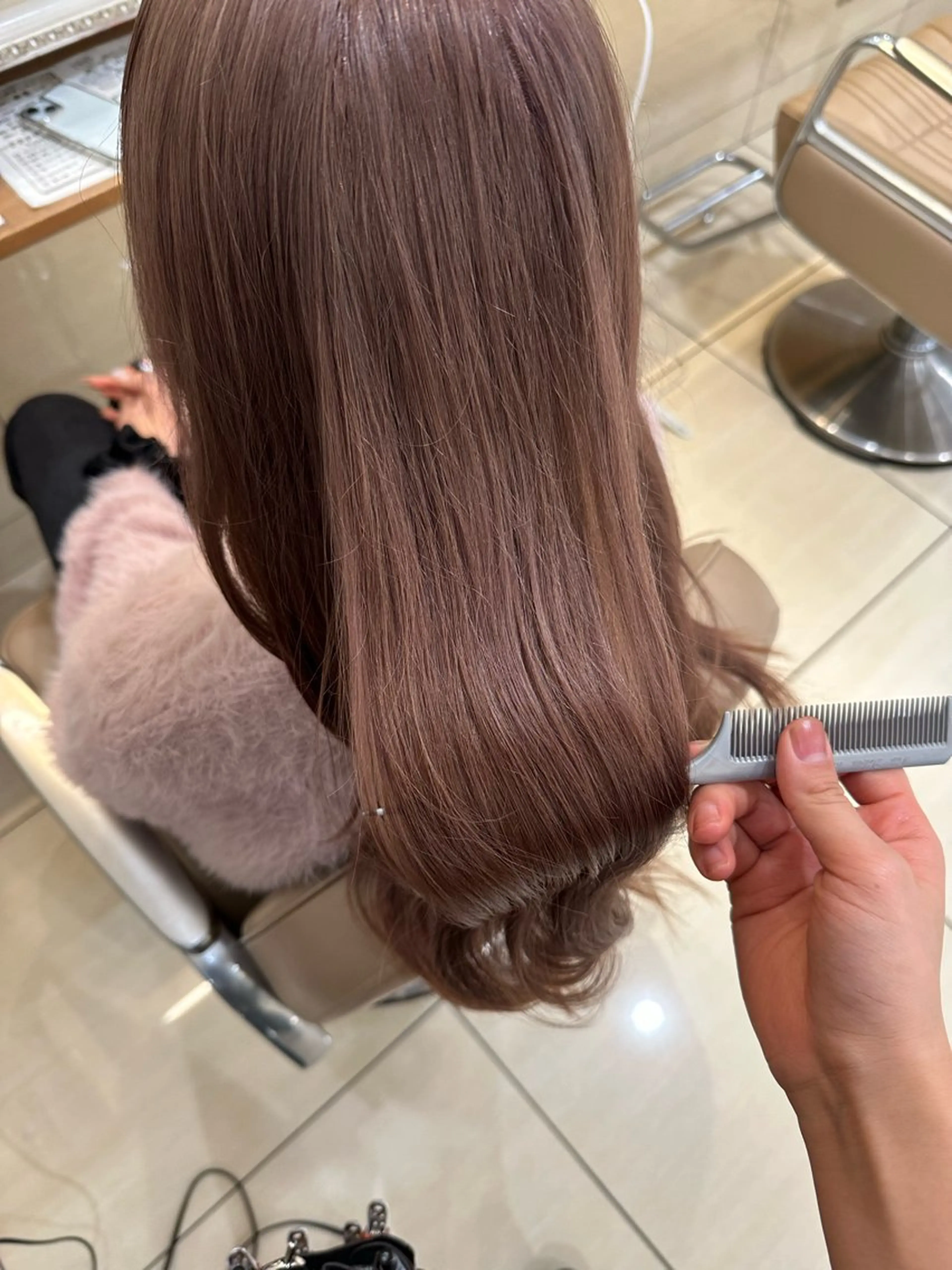 ロング 横浜⭐️カラーセット モデル💫あみ💫のヘアスタイル