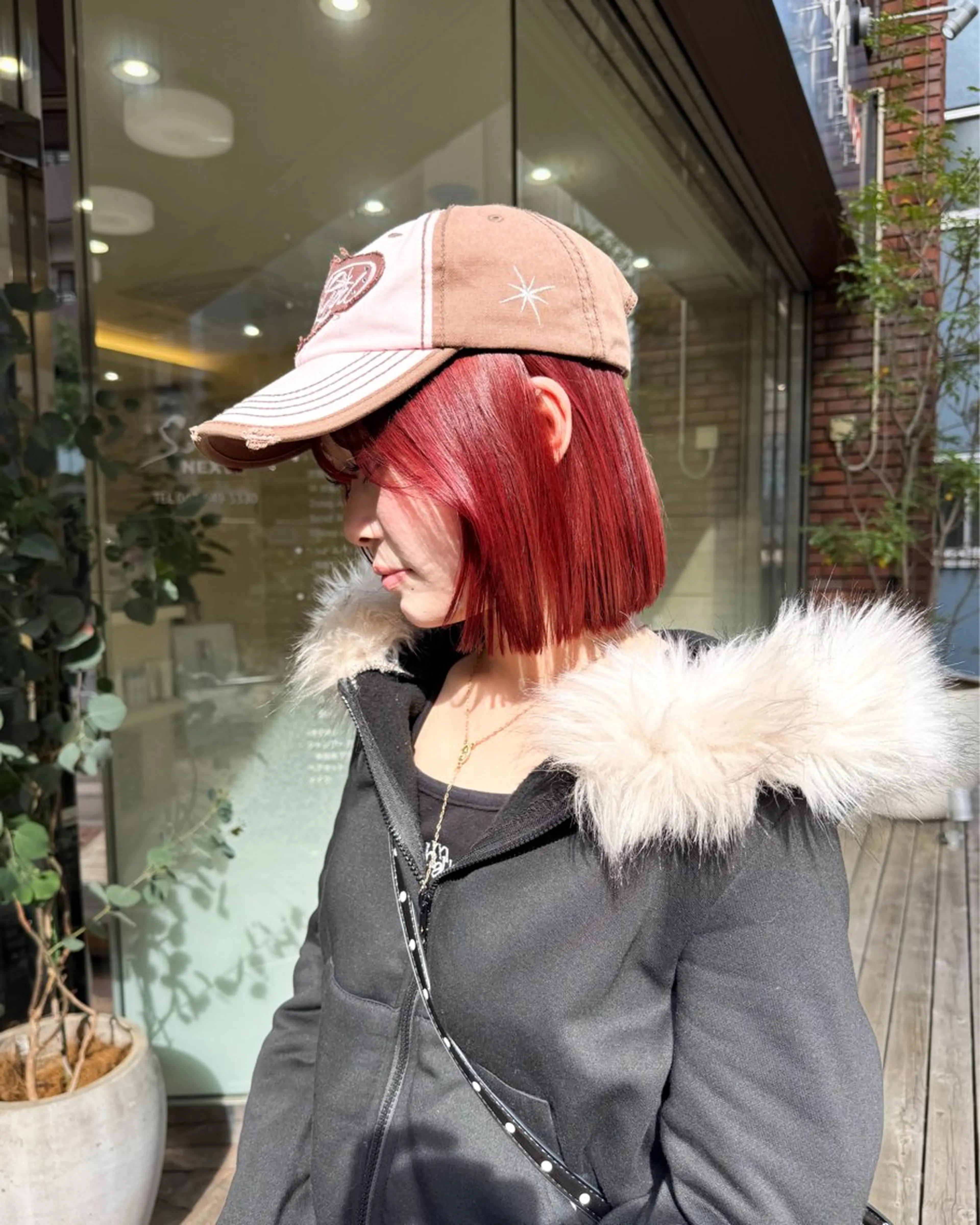 ミディアム カラー ブリーチ ブリーチなしカラー レッドカラー Seeknext // Rukaのヘアスタイル