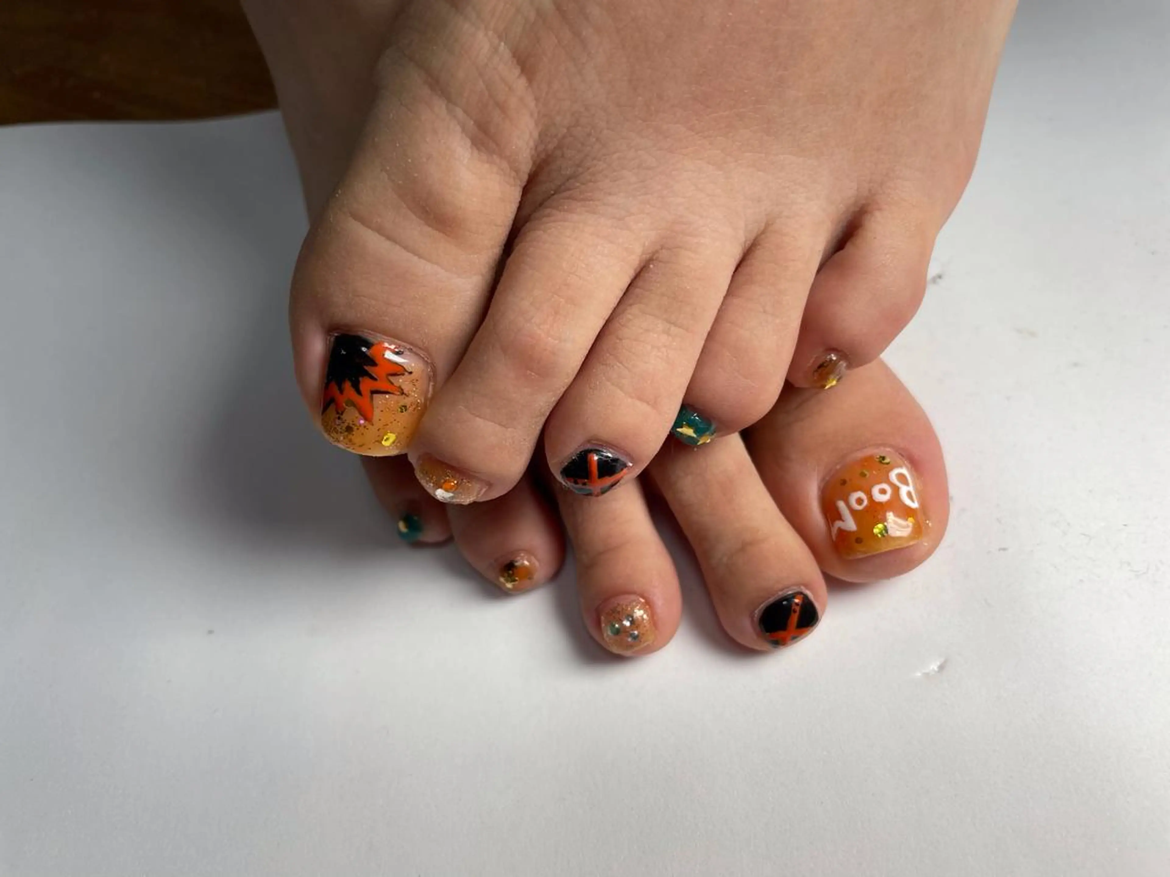 ネイル フットネイル gui amichanのネイルデザイン