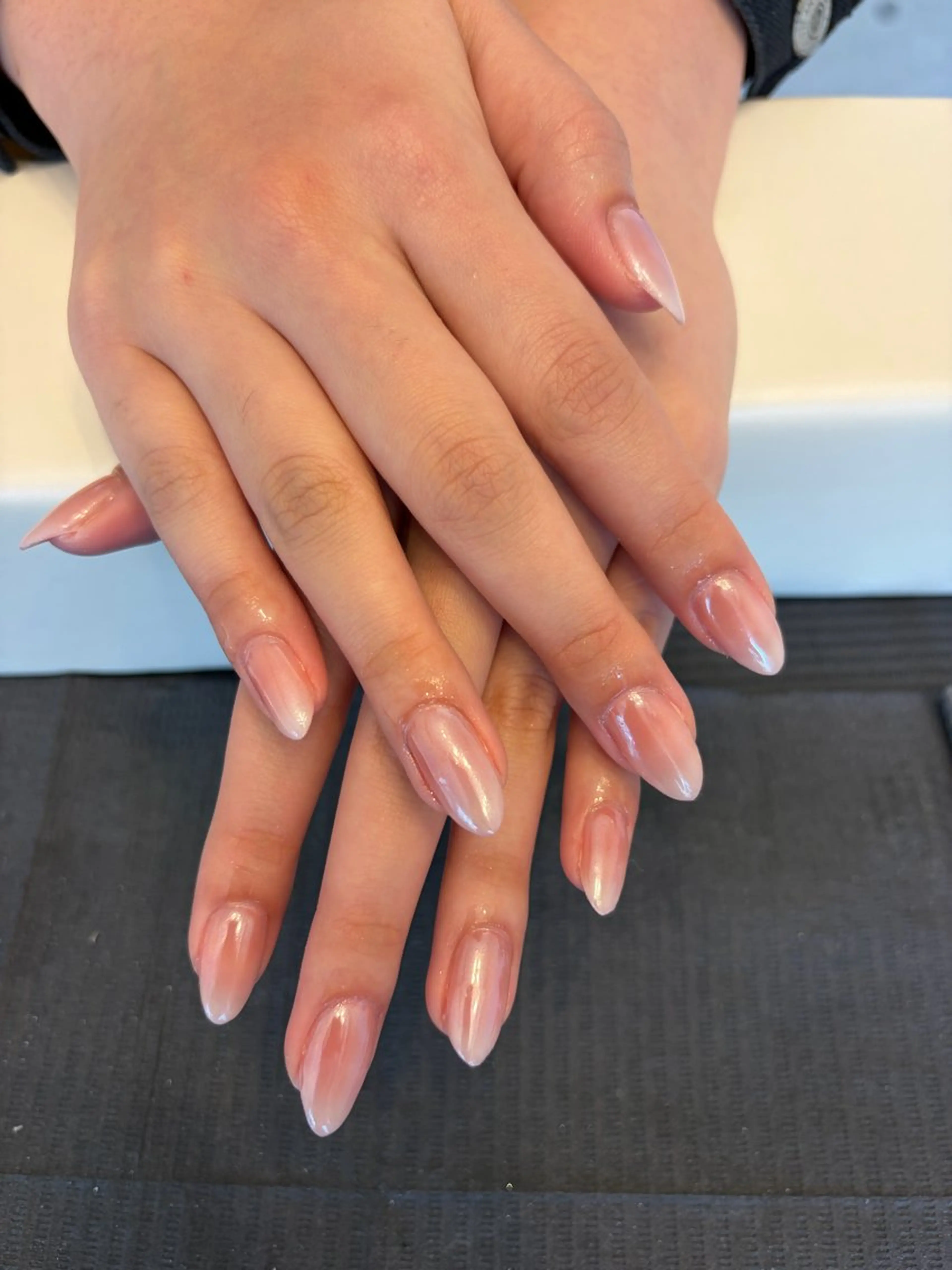 ネイル オーロラネイル ハンドネイル ハンドケア 爪の絵描き屋 ミテネイルのネイルデザイン