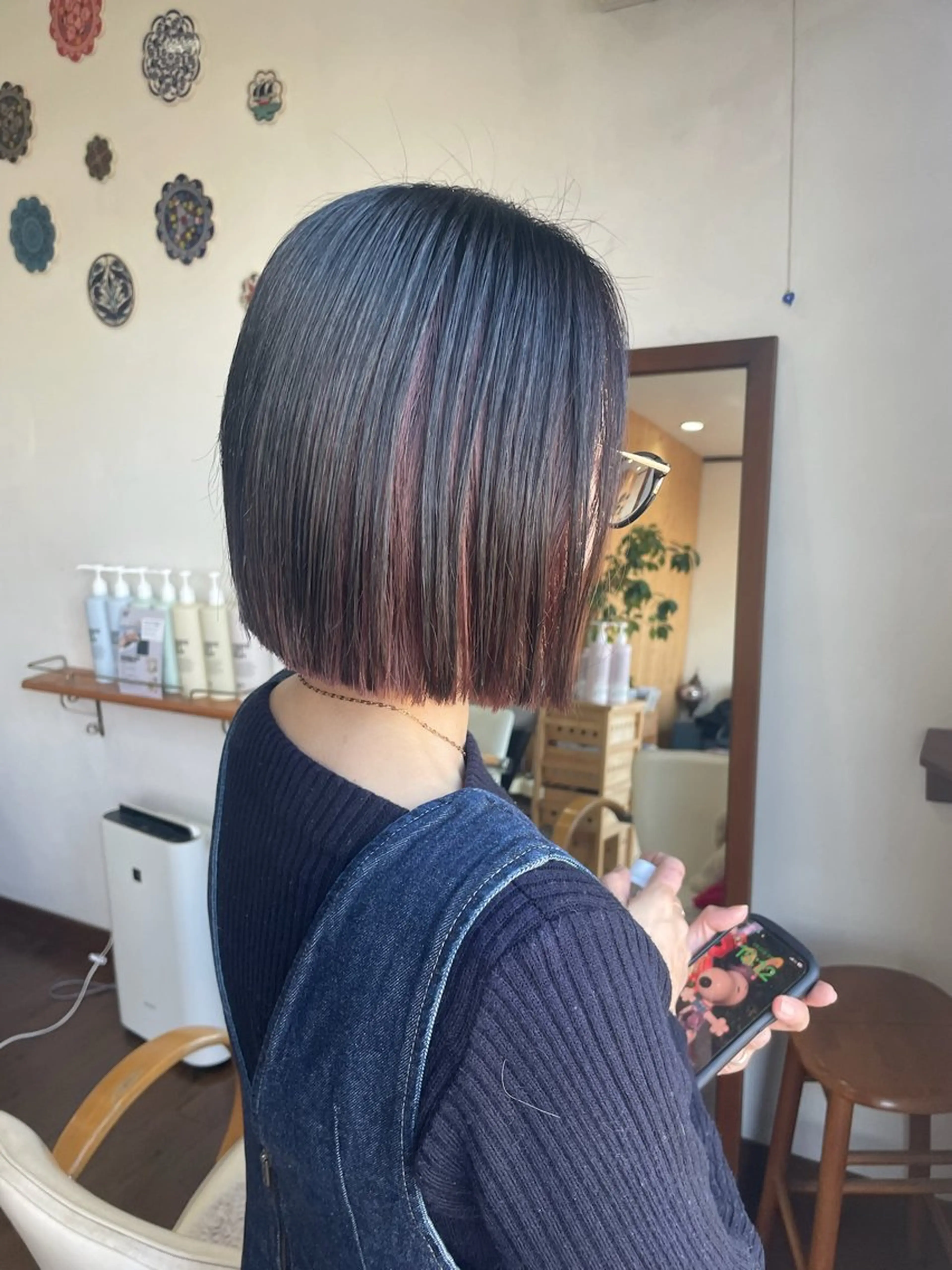 ショート カラー かくばり ちえのヘアスタイル