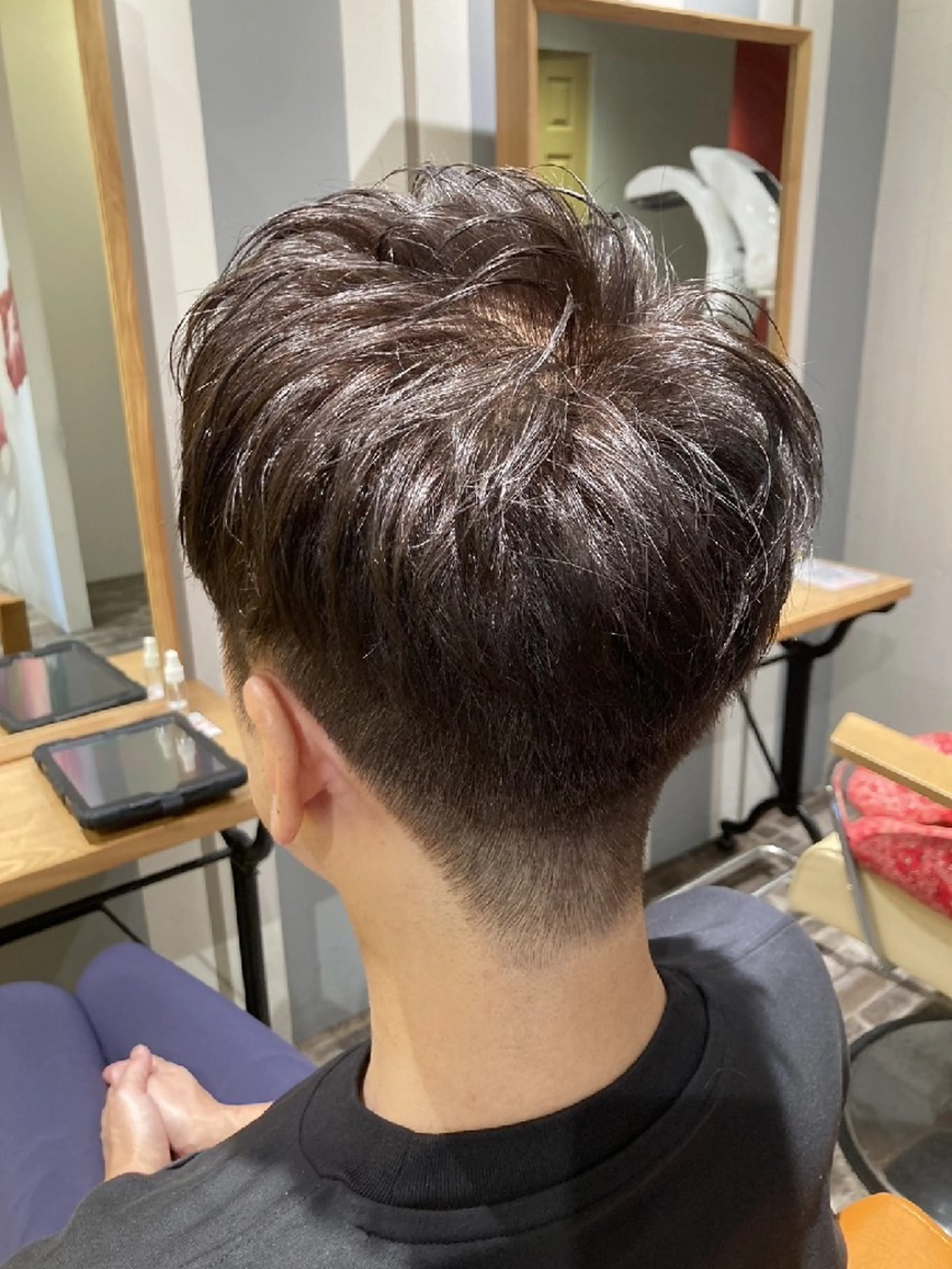 メンズ カラー 土屋 晃輝のヘアスタイル