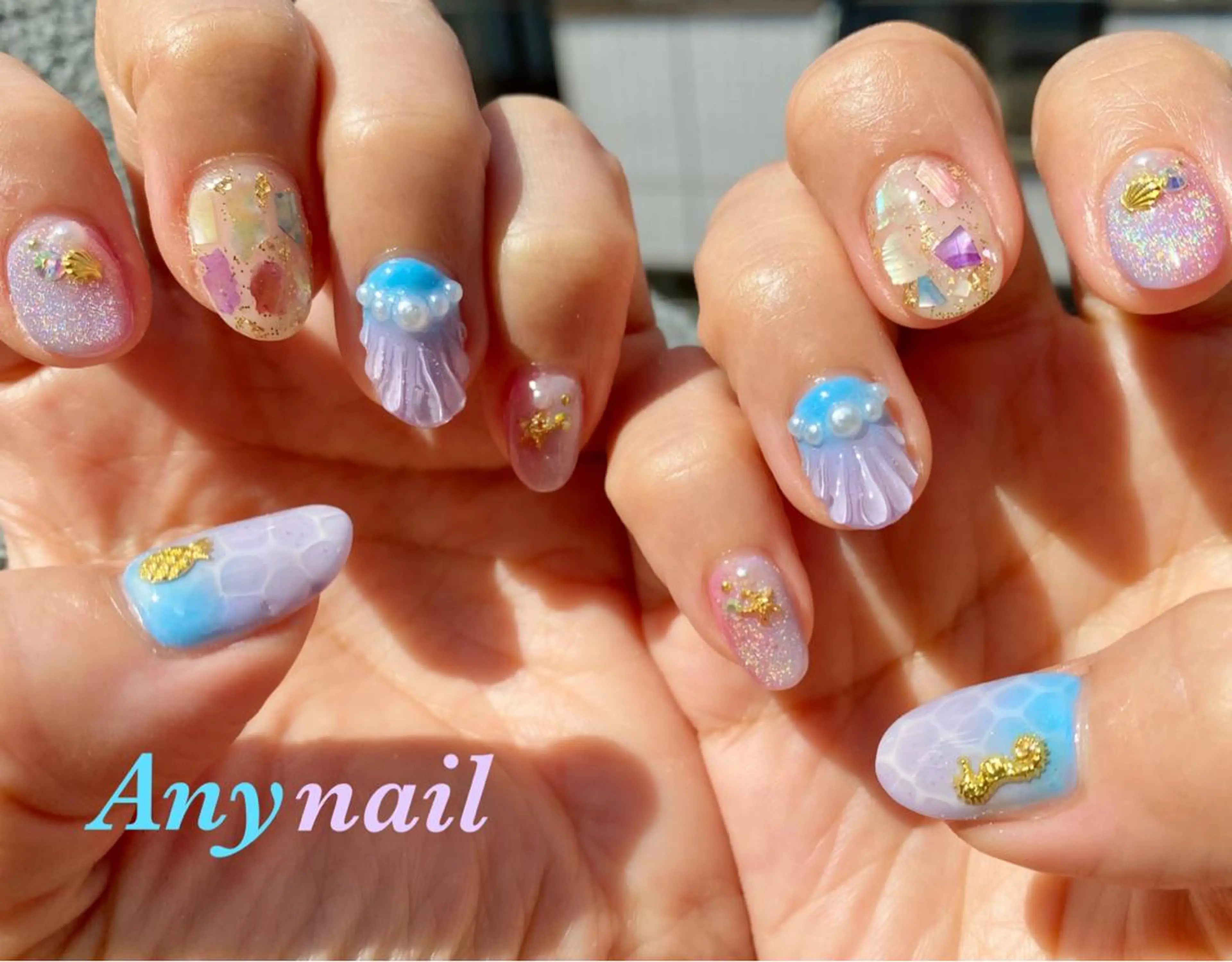 ネイル ブルー キラキラネイル マグネットネイル パープル 夏ネイル ハンドネイル 岩澤 恵子のネイルデザイン