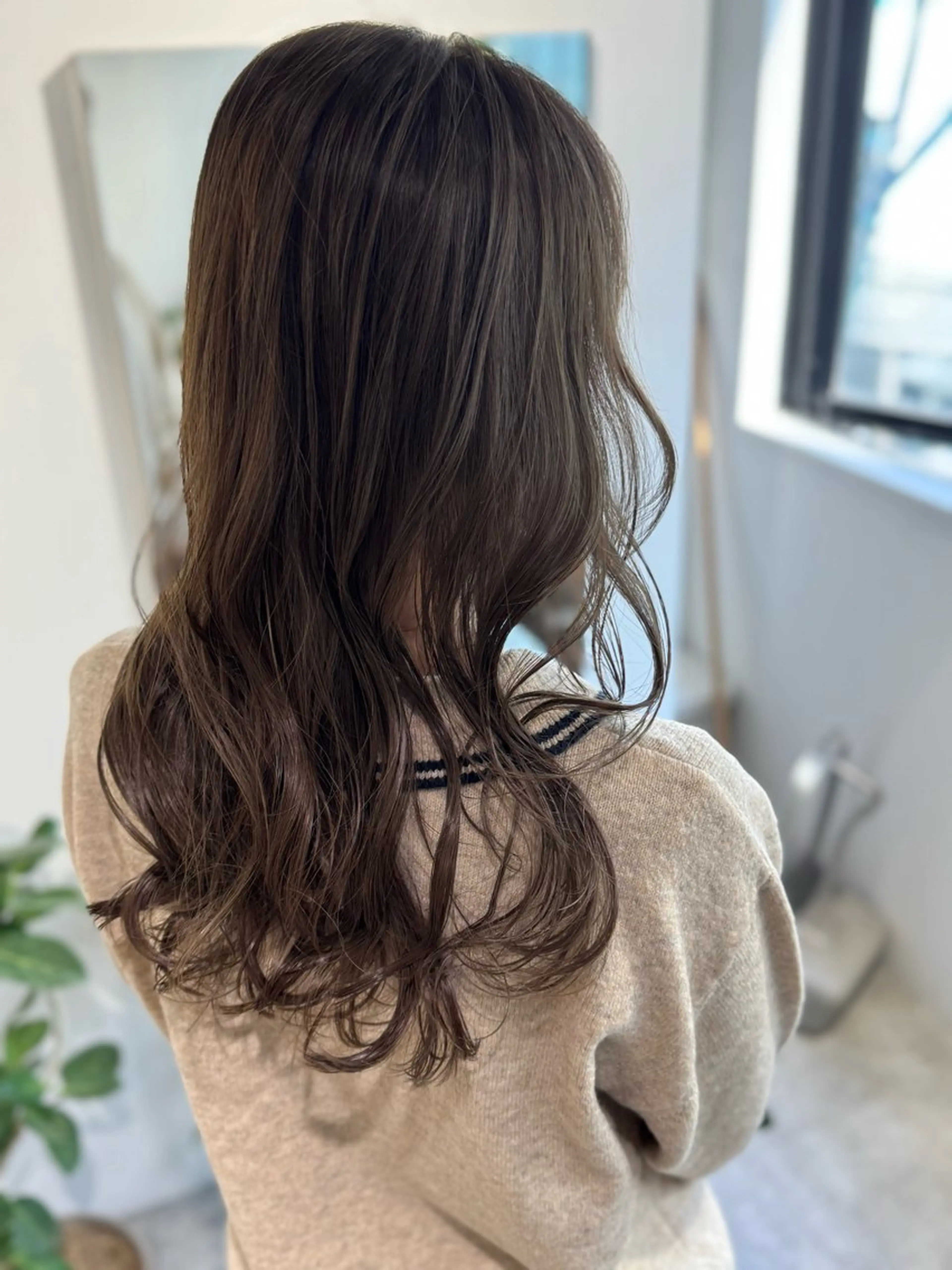 ロング カラー 夜23時まで予約🉑 reverieあきらのヘアスタイル