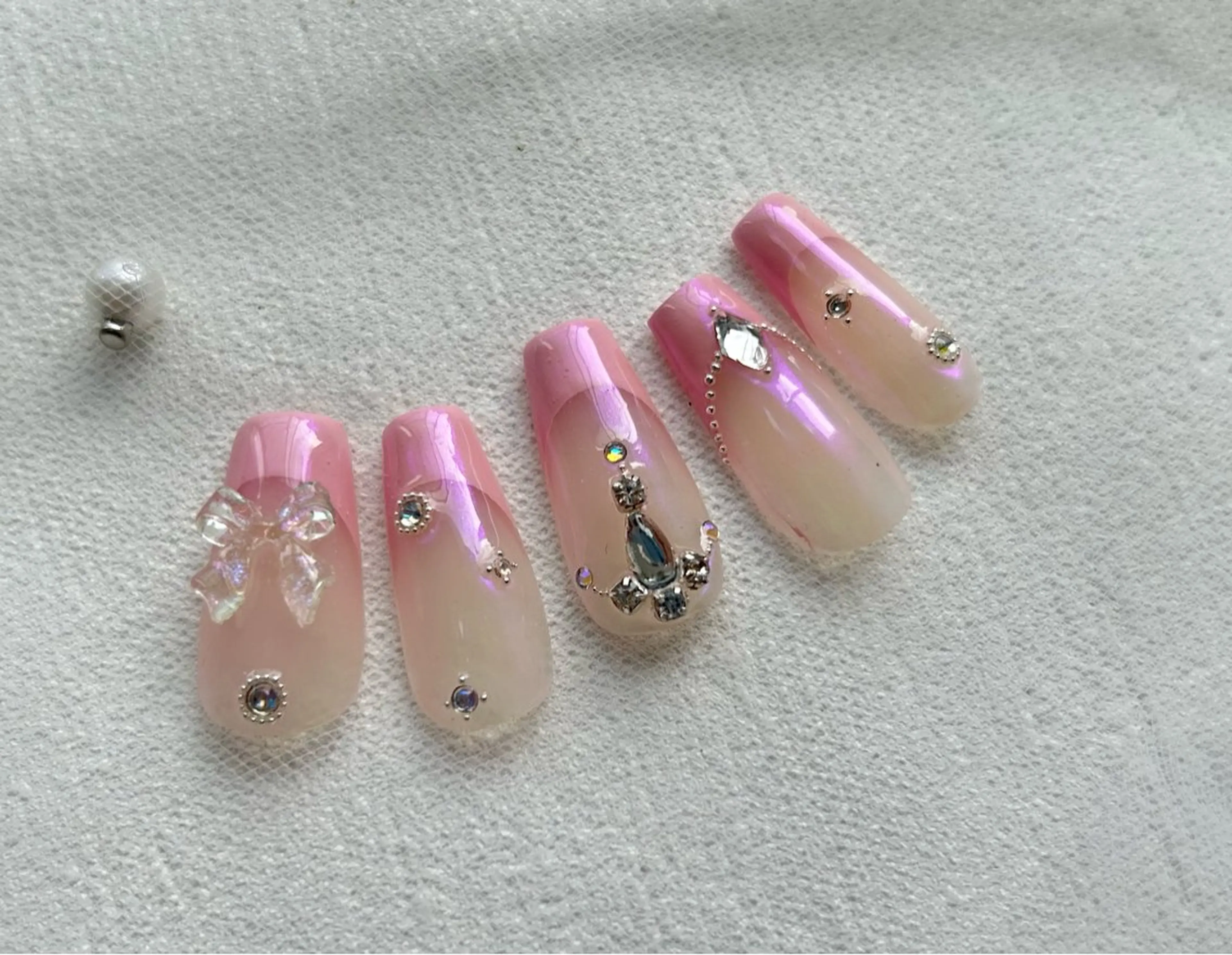 ネイル フレンチネイル ミラーネイル ハンドネイル peTiT chikaのネイルデザイン