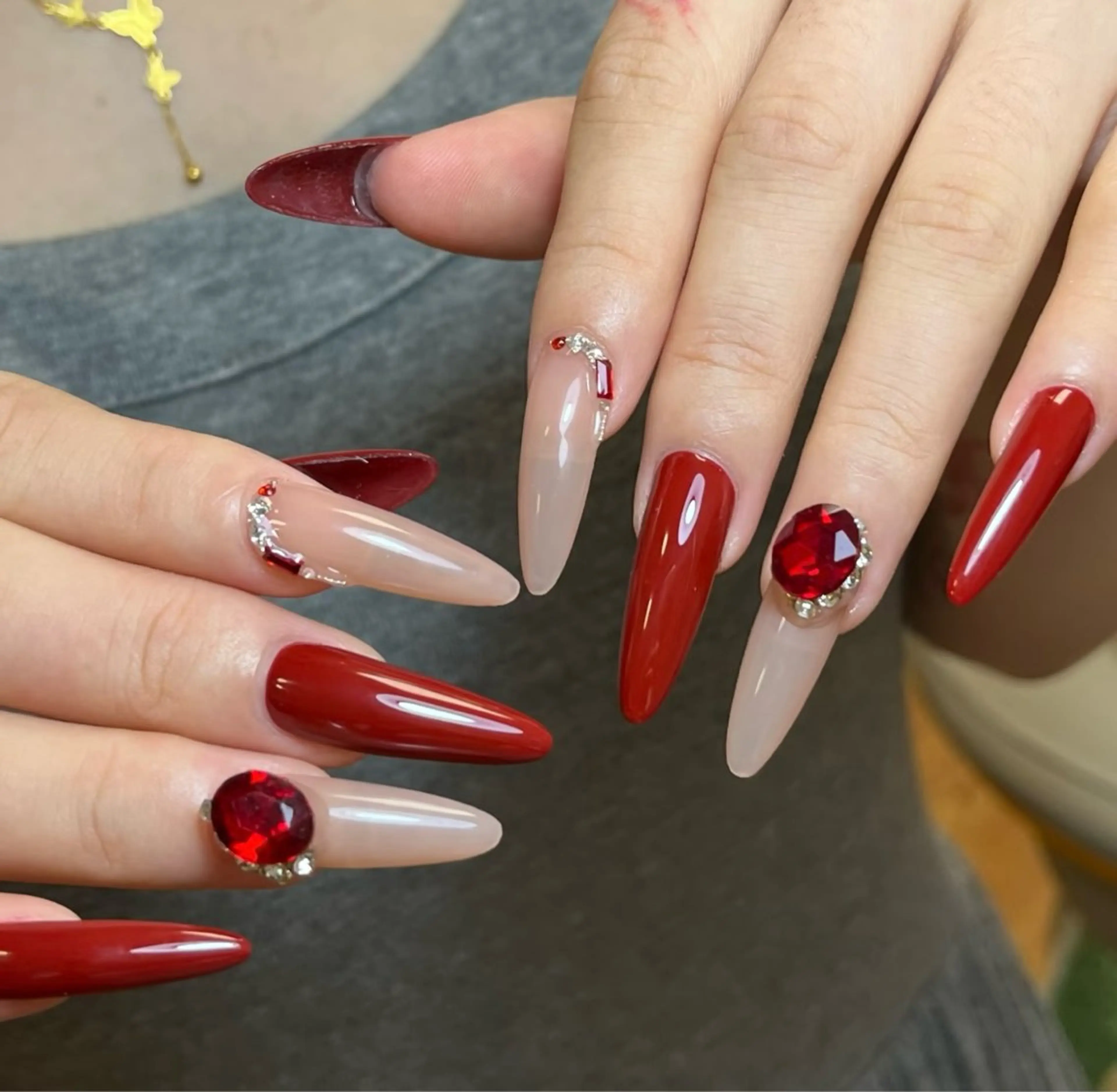 ネイル アートネイル フットネイル ジェルネイル マグネットネイル 持ち込み ハンドネイル B·U Nail大宮 長さだし専門店のネイルデザイン