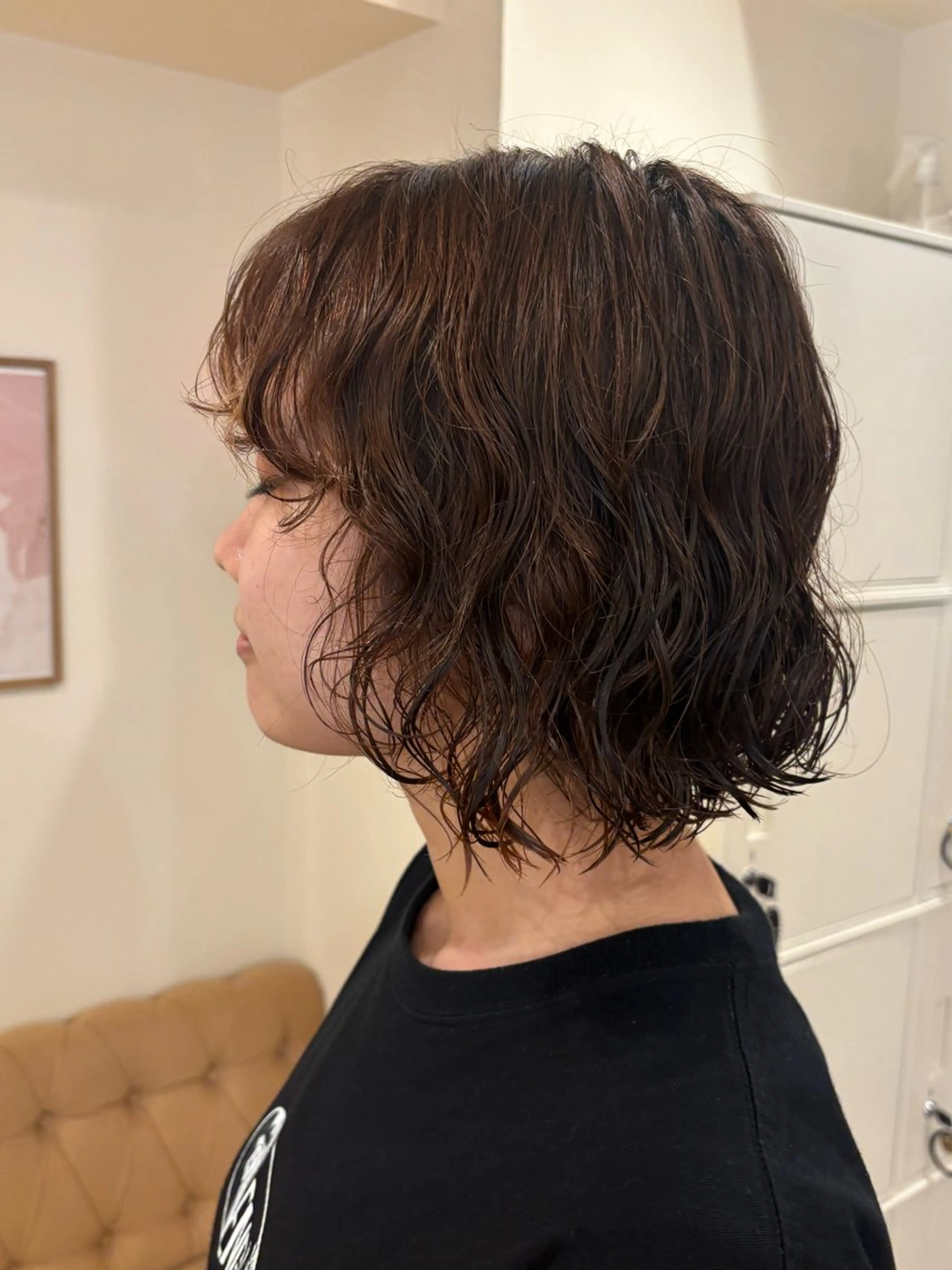 ミディアム パーマ ミディアムパーマ ボブ カット パーマ シンバヒナノ/パーマ レイヤー/髪質改善のヘアスタイル