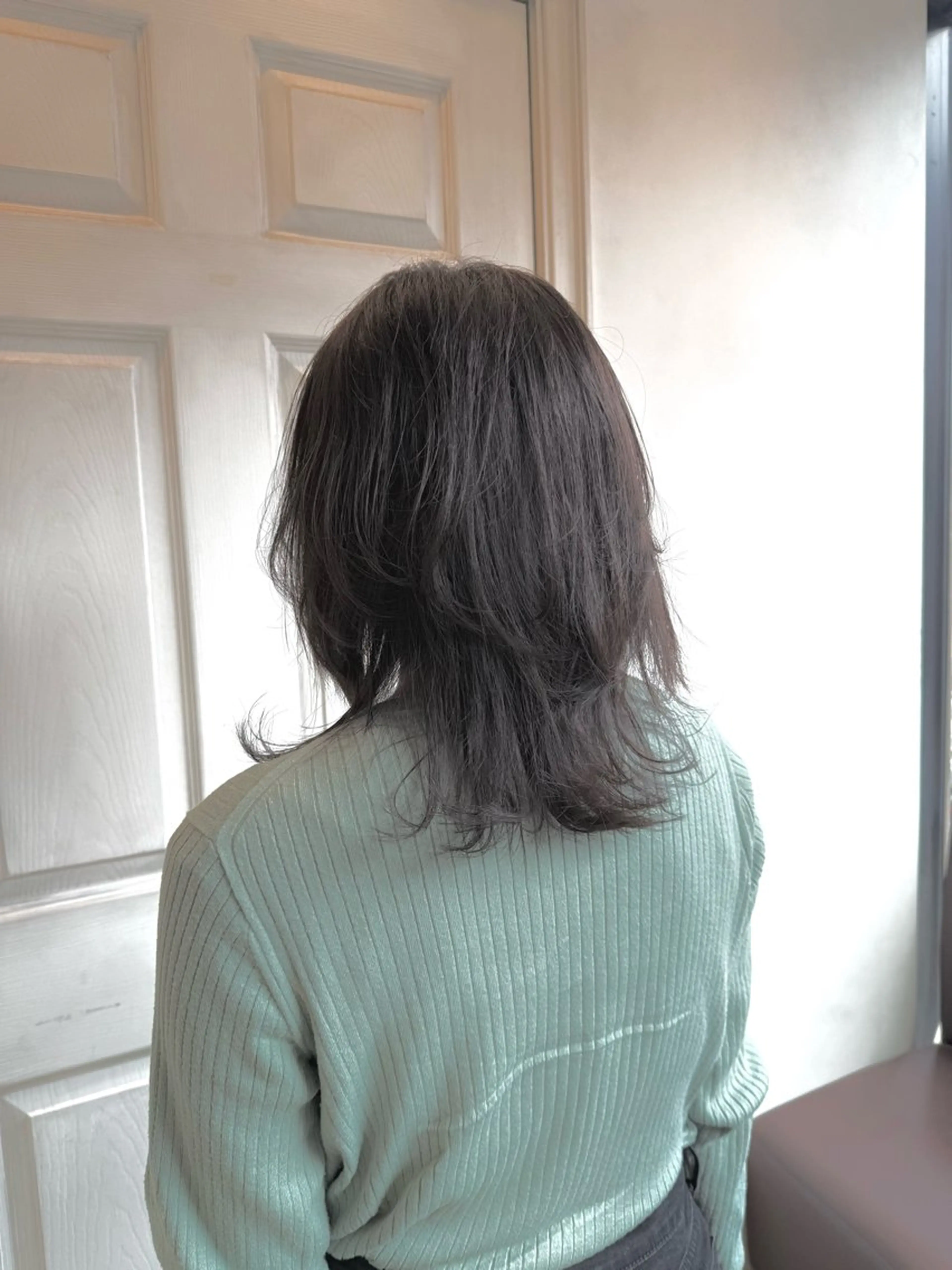 ミディアム ウルフカット カット ヘアメイク美容師 🦋サカモトレナ🦋のヘアスタイル