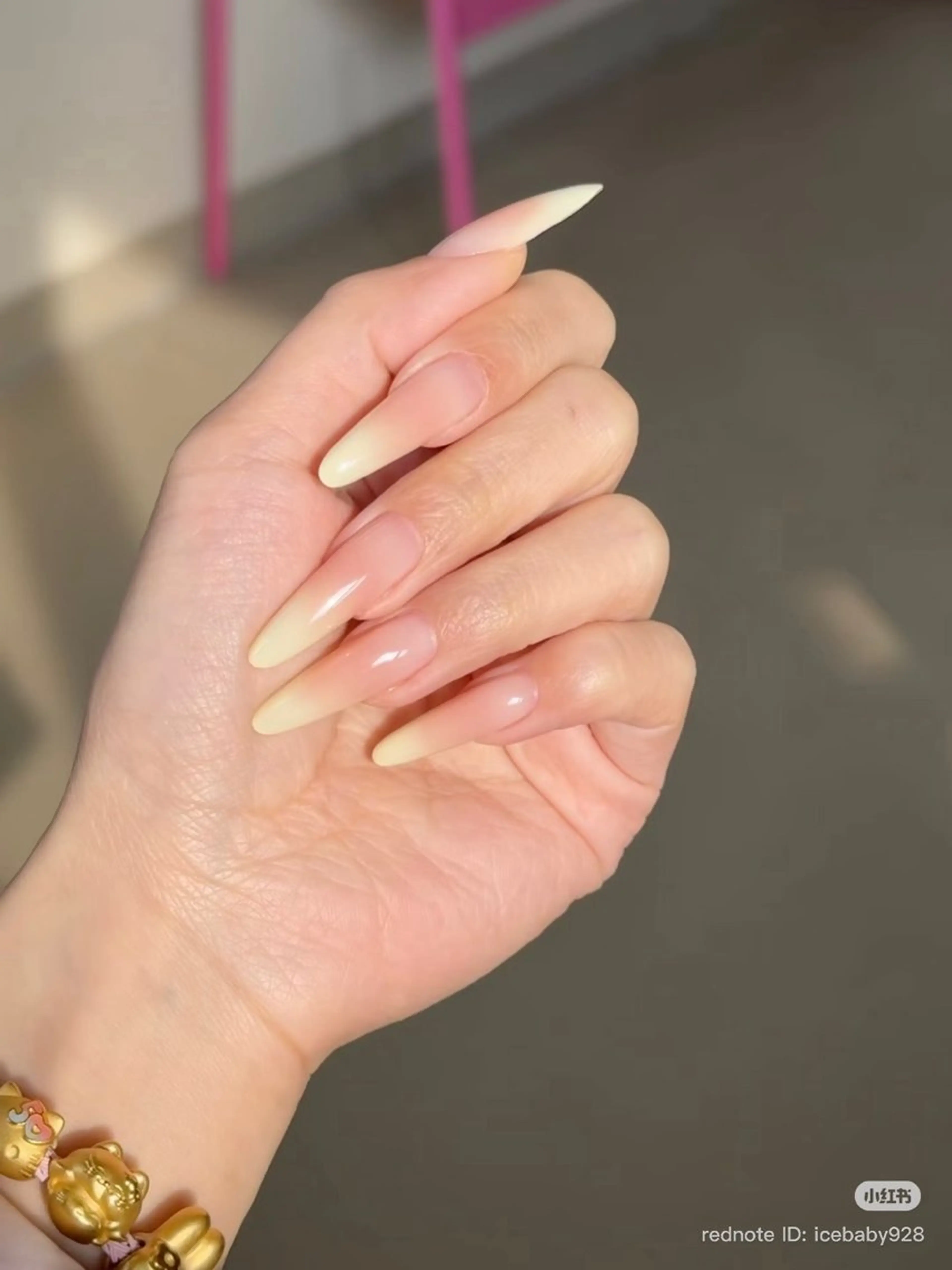 ネイル フレンチネイル キラキラネイル 韓国ネイル シンプルネイル ワンホンネイル ハンドネイル MEI Nailのネイルデザイン