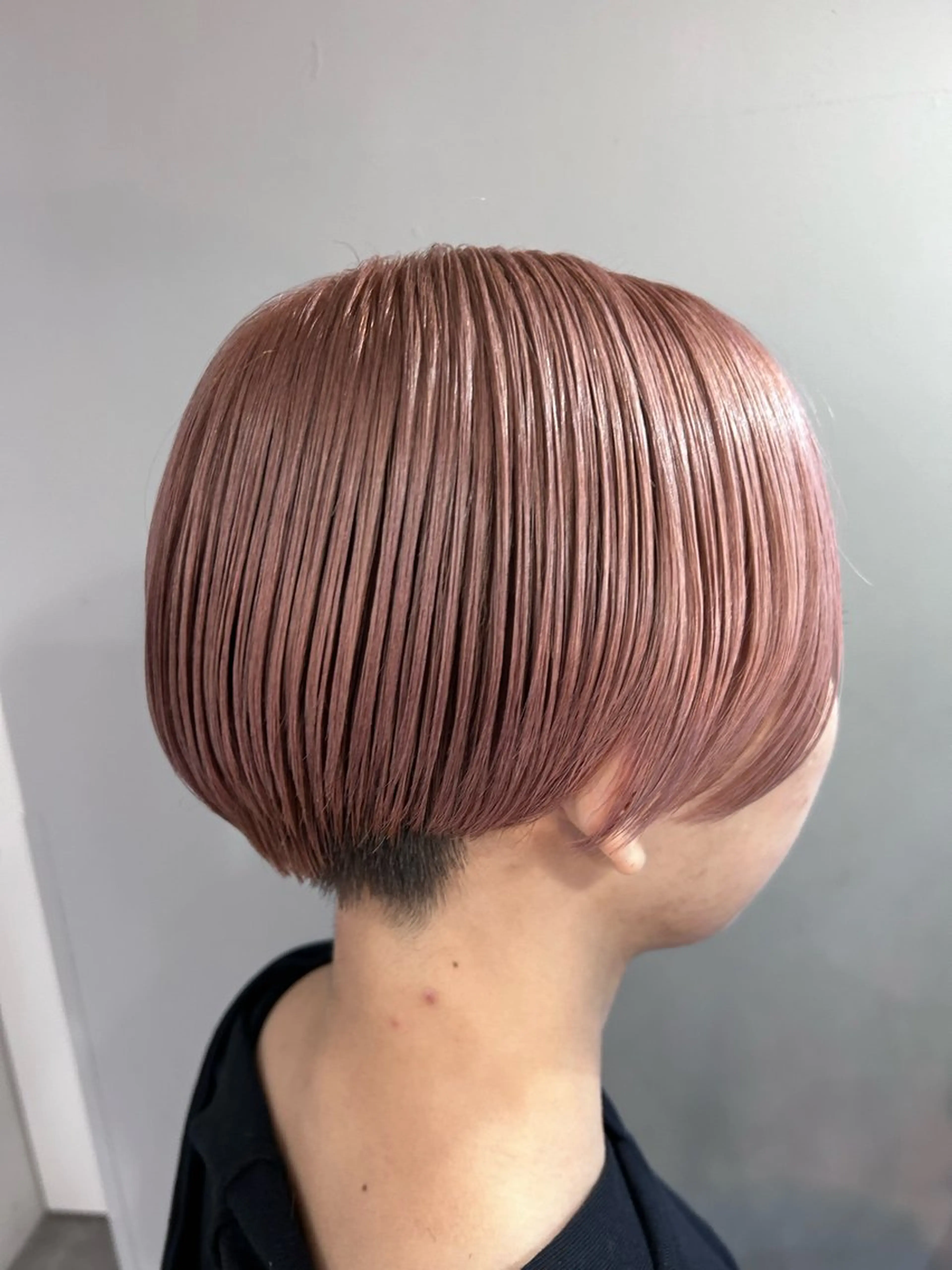 ショート カラー カット ヘアカラー HAIR&MAKE.sia所属・心斎橋韓国ボブ 好原良真のヘアスタイル