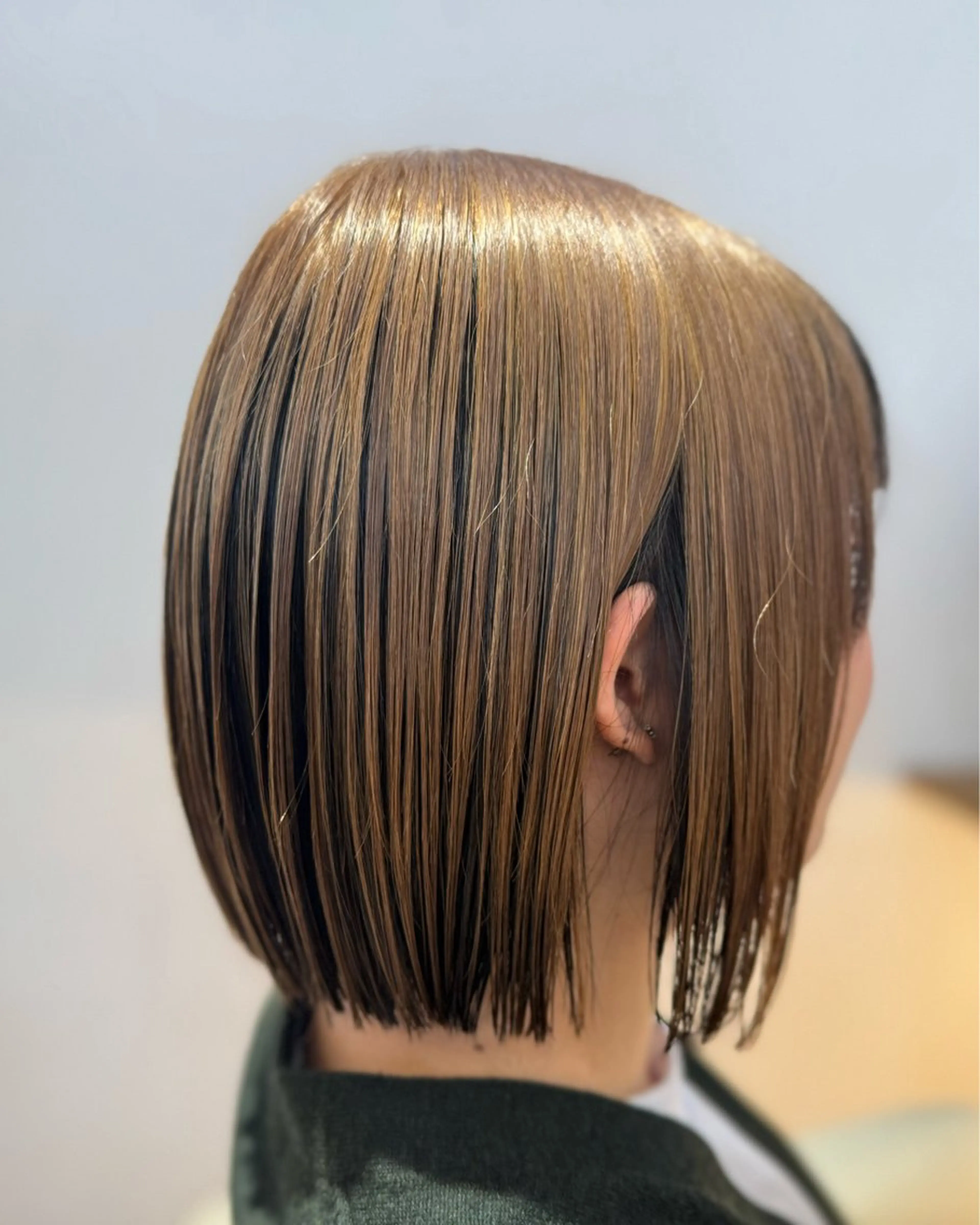 ショート カラー ブリーチ ダブルカラー 縮毛矯正 酸性ストレート 🖤みらい🖤カット ブリーチモデル募集のヘアスタイル