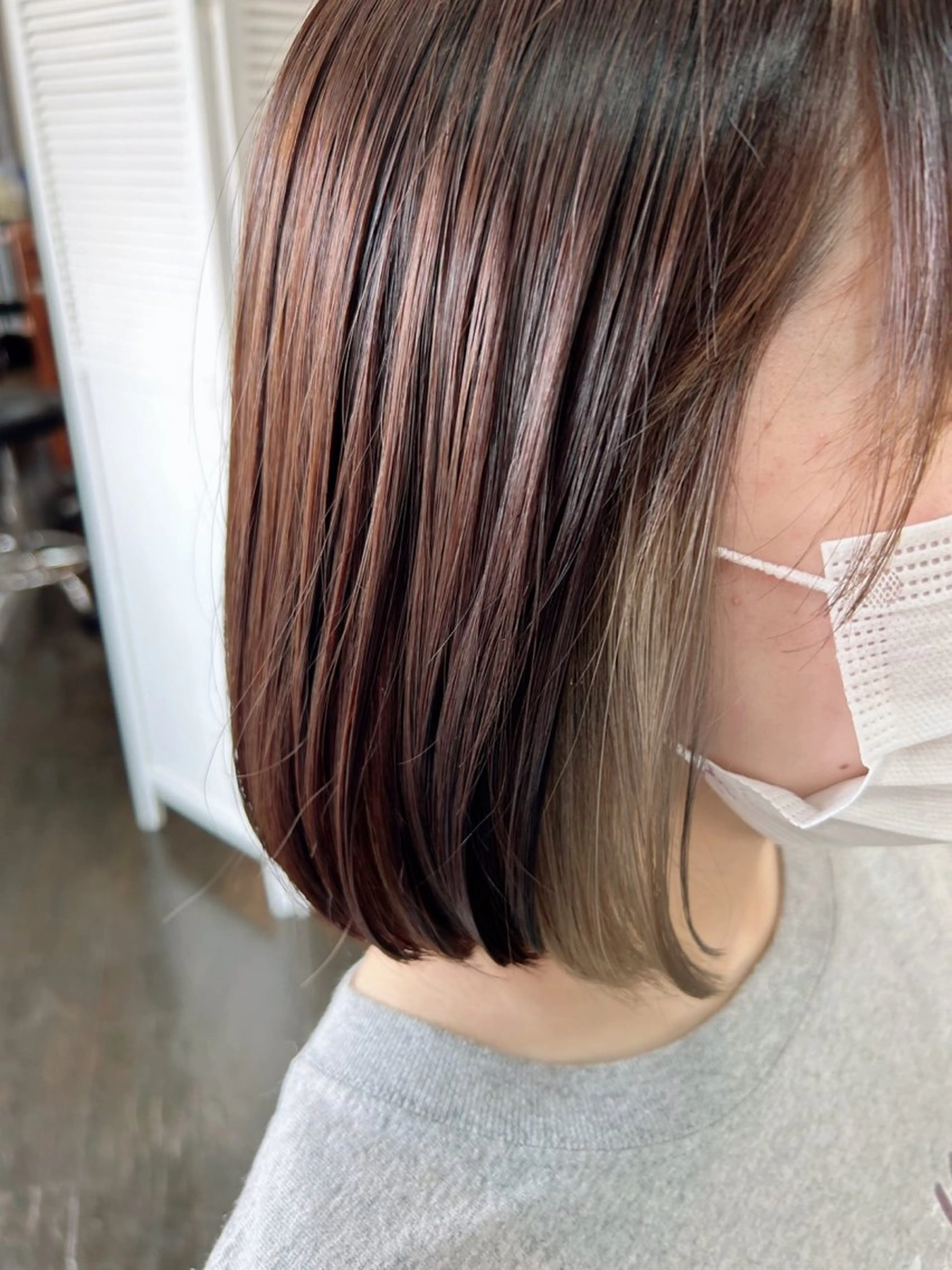 カラー インナーカラー シルバー 坂本 瑞季 🤍 髪質改善のヘアスタイル