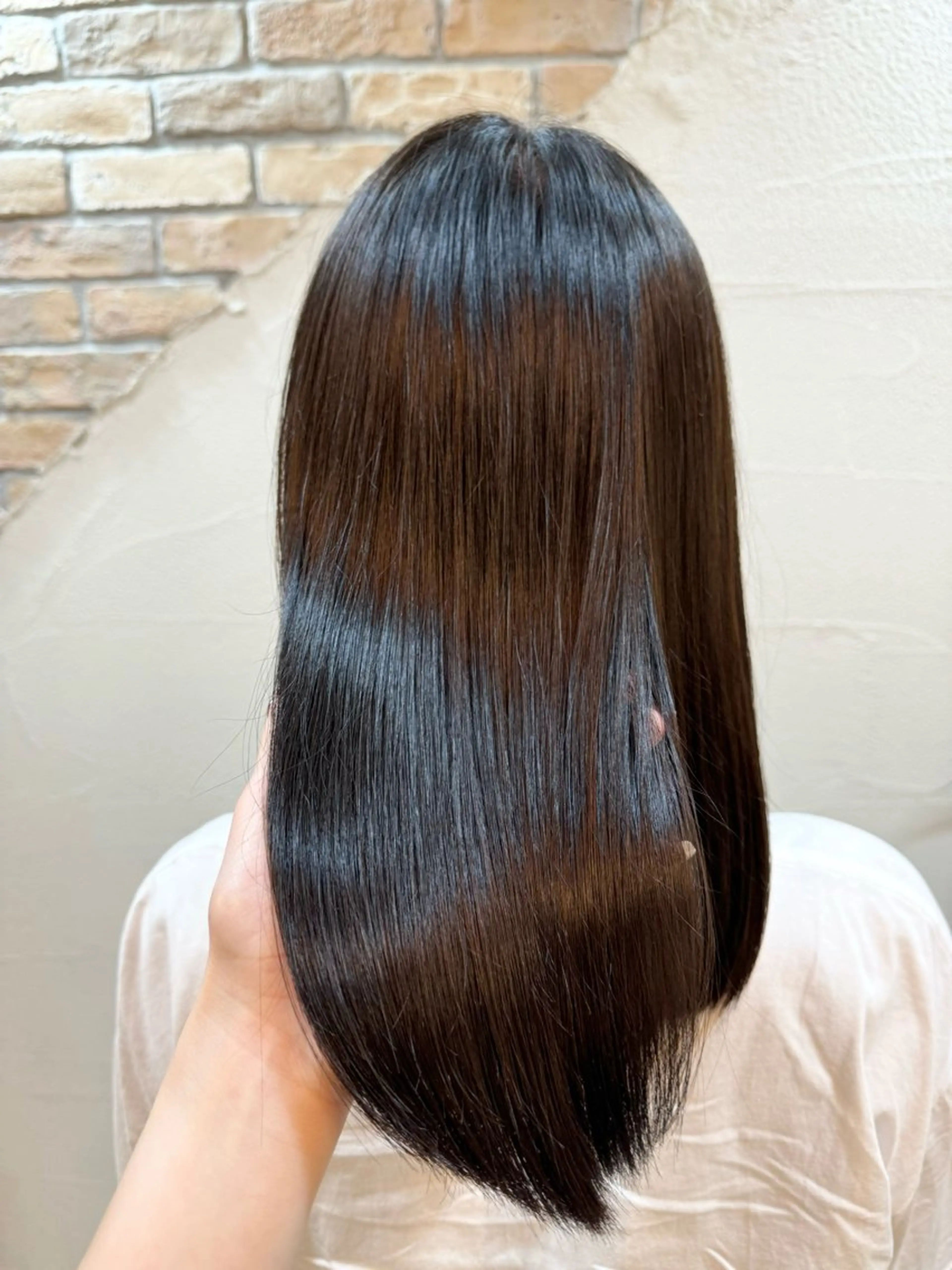 ミディアム パーマ 縮毛矯正 トリートメント 韓国風🇰🇷レイヤ ーKEI🇰🇷のヘアスタイル