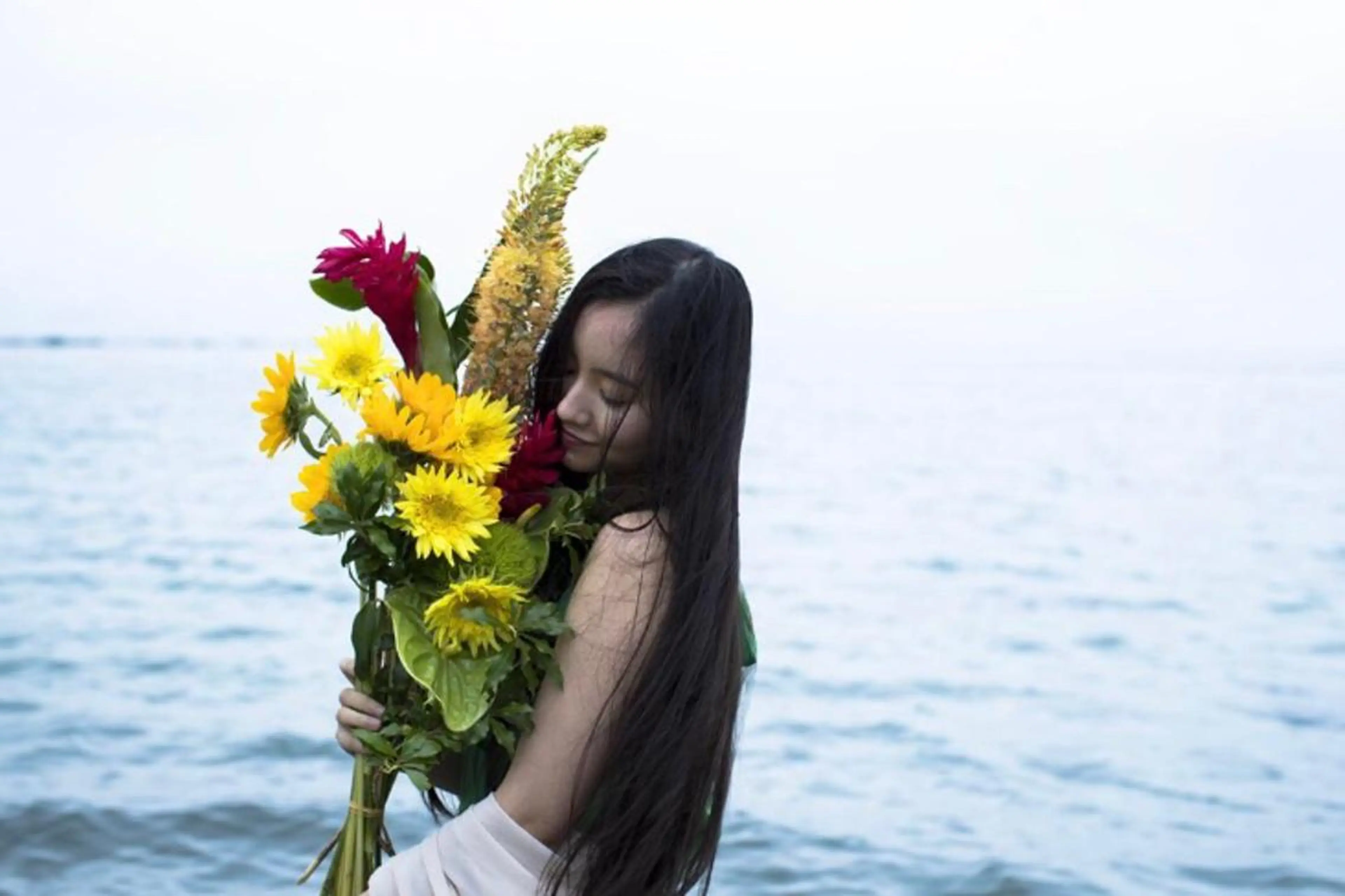 ロング カラー 近藤千翔🩵 髪質改善Periodのエステ・リラクイメージ