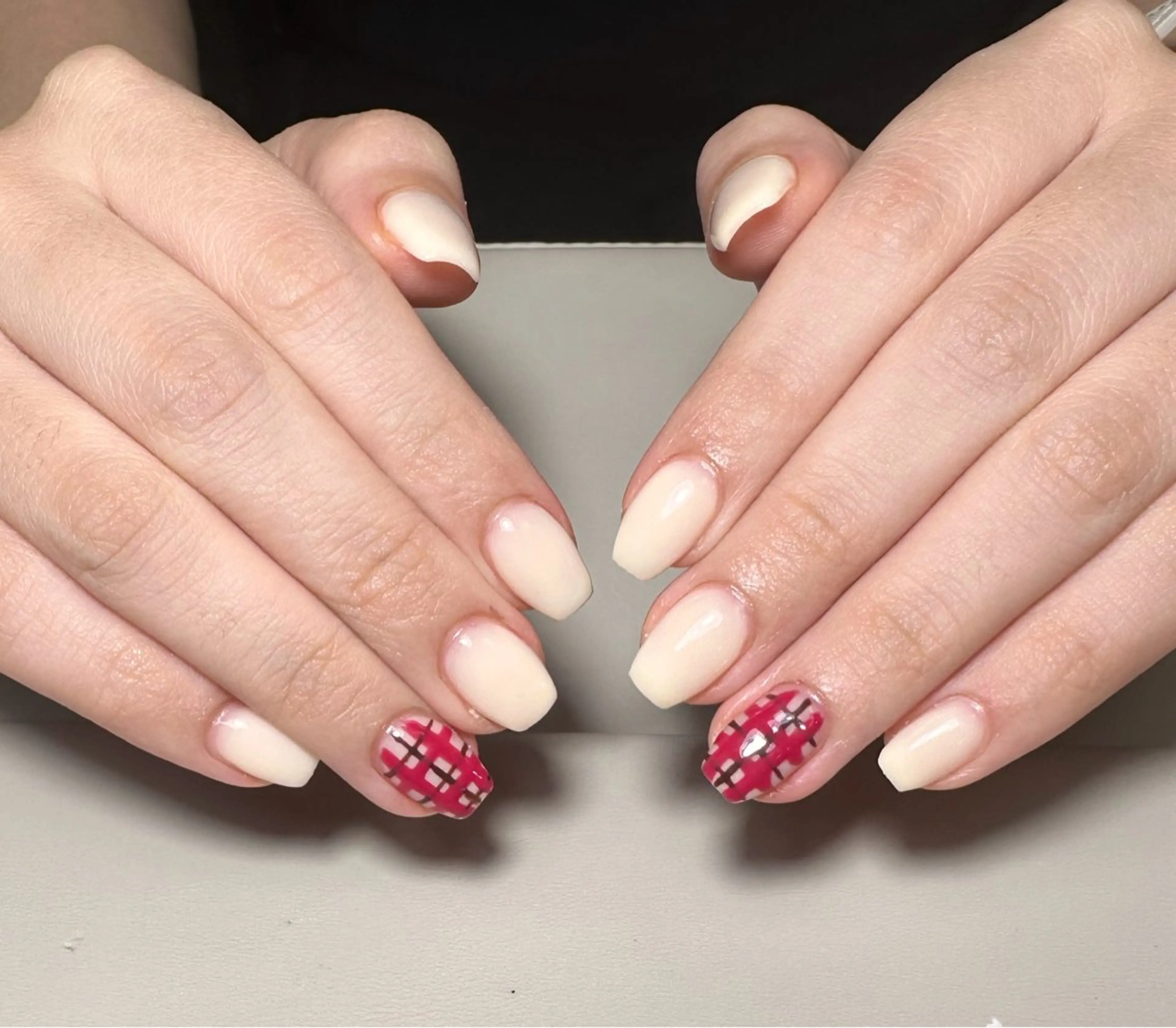 ネイル ハンドネイル ハンドケア 🍑 momo_nailのネイルデザイン