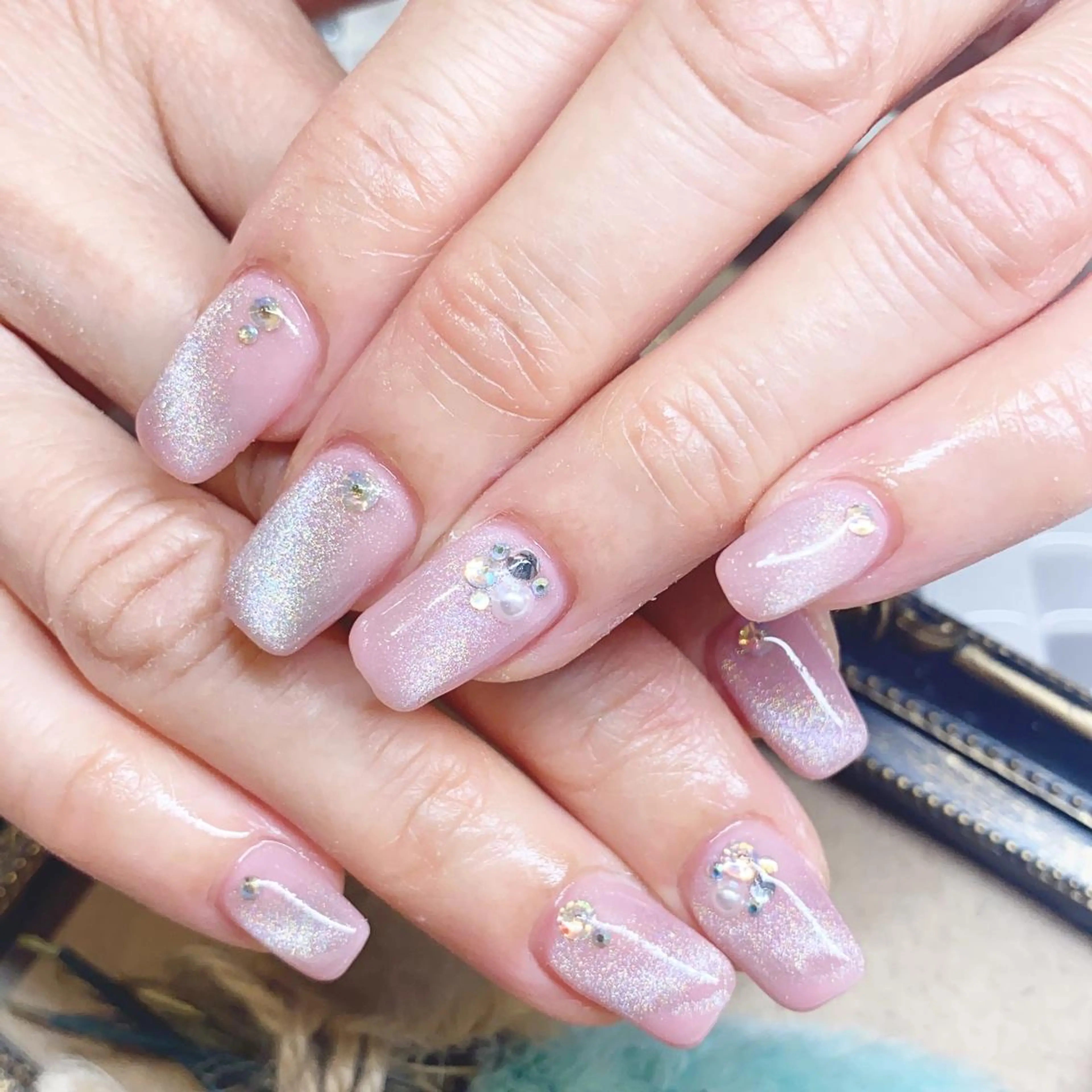 ネイル マグネットネイル ピンク nailist yuiのネイルデザイン