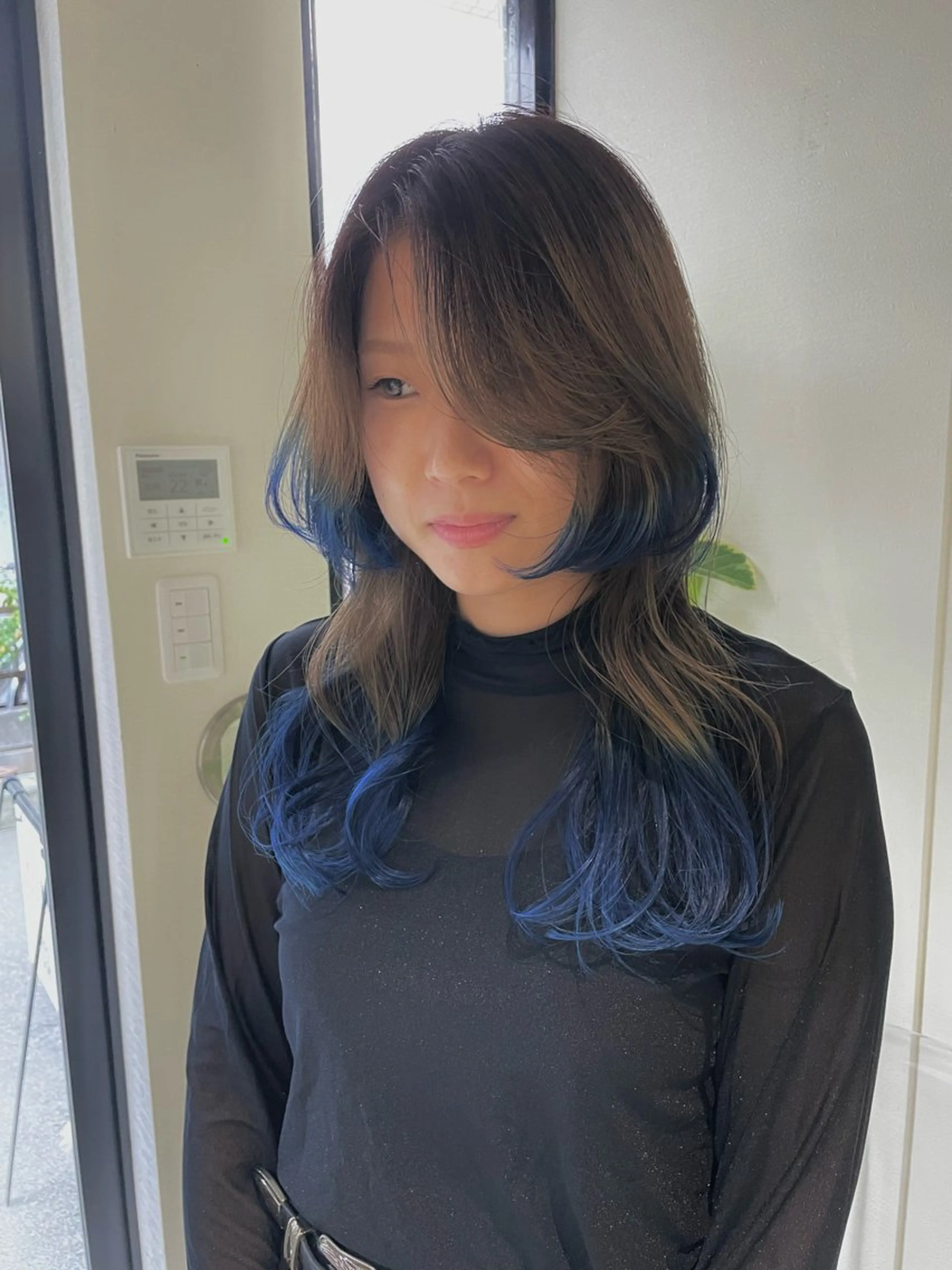 ロング 艶カラー 🩵NATSUKIのヘアスタイル