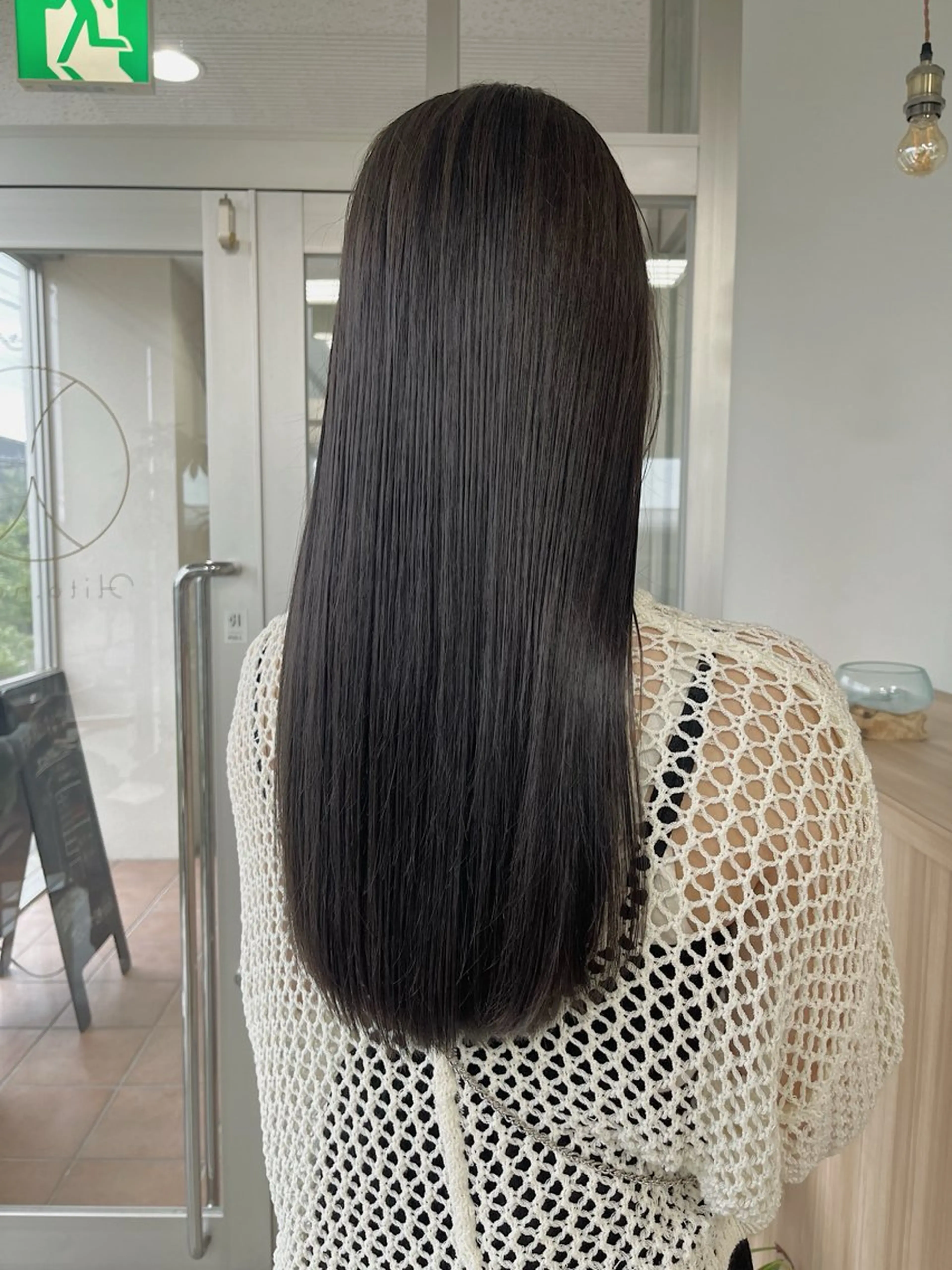 ロング 荒川泰輝/オリーブ カラー/透明感カラーのヘアスタイル