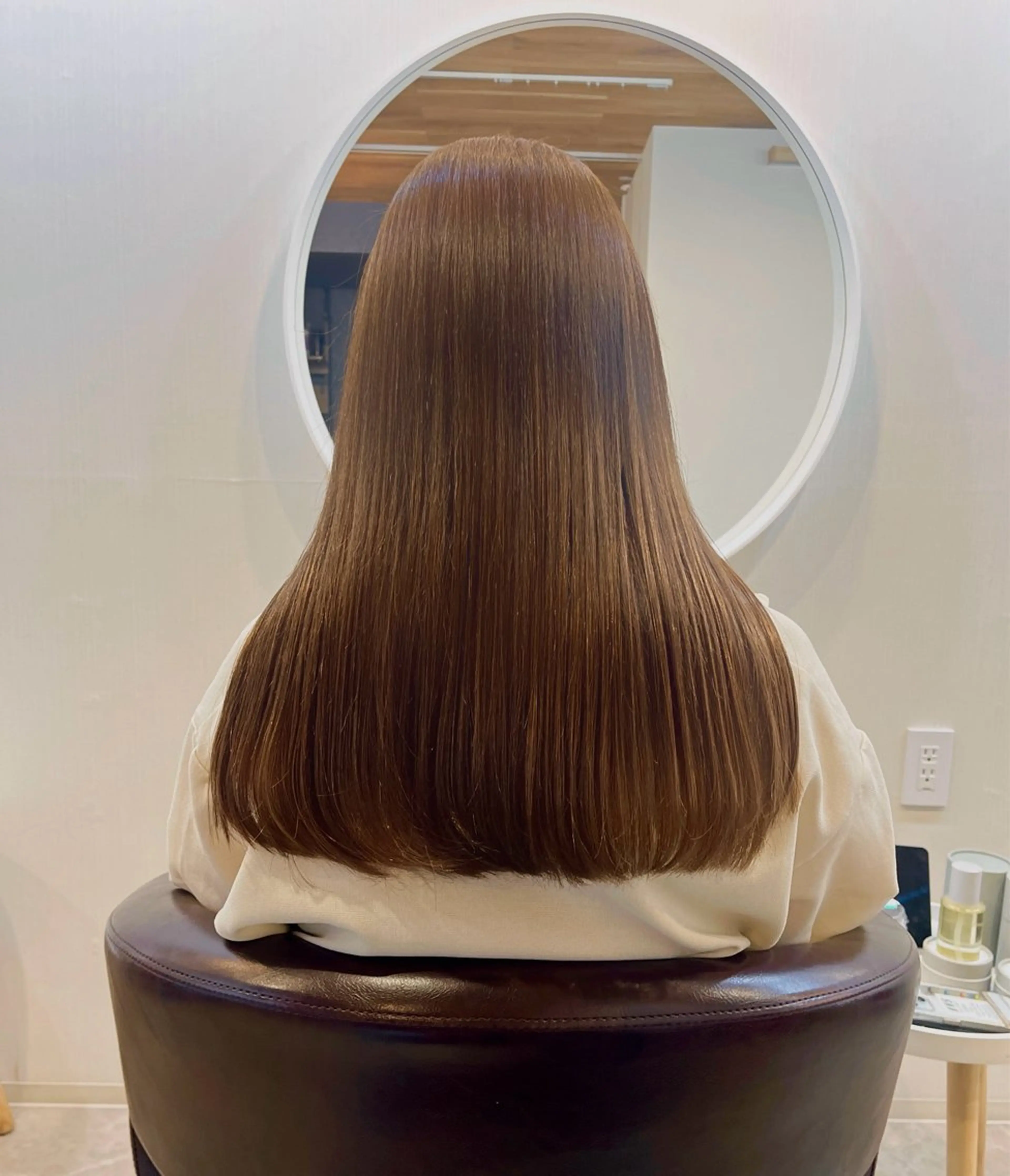 ロング カラー ベージュカラー ブリーチ ダブルカラー ブリーチなしカラー オレンジ 下石怜子/レイヤー/ 透明感カラーのヘアスタイル