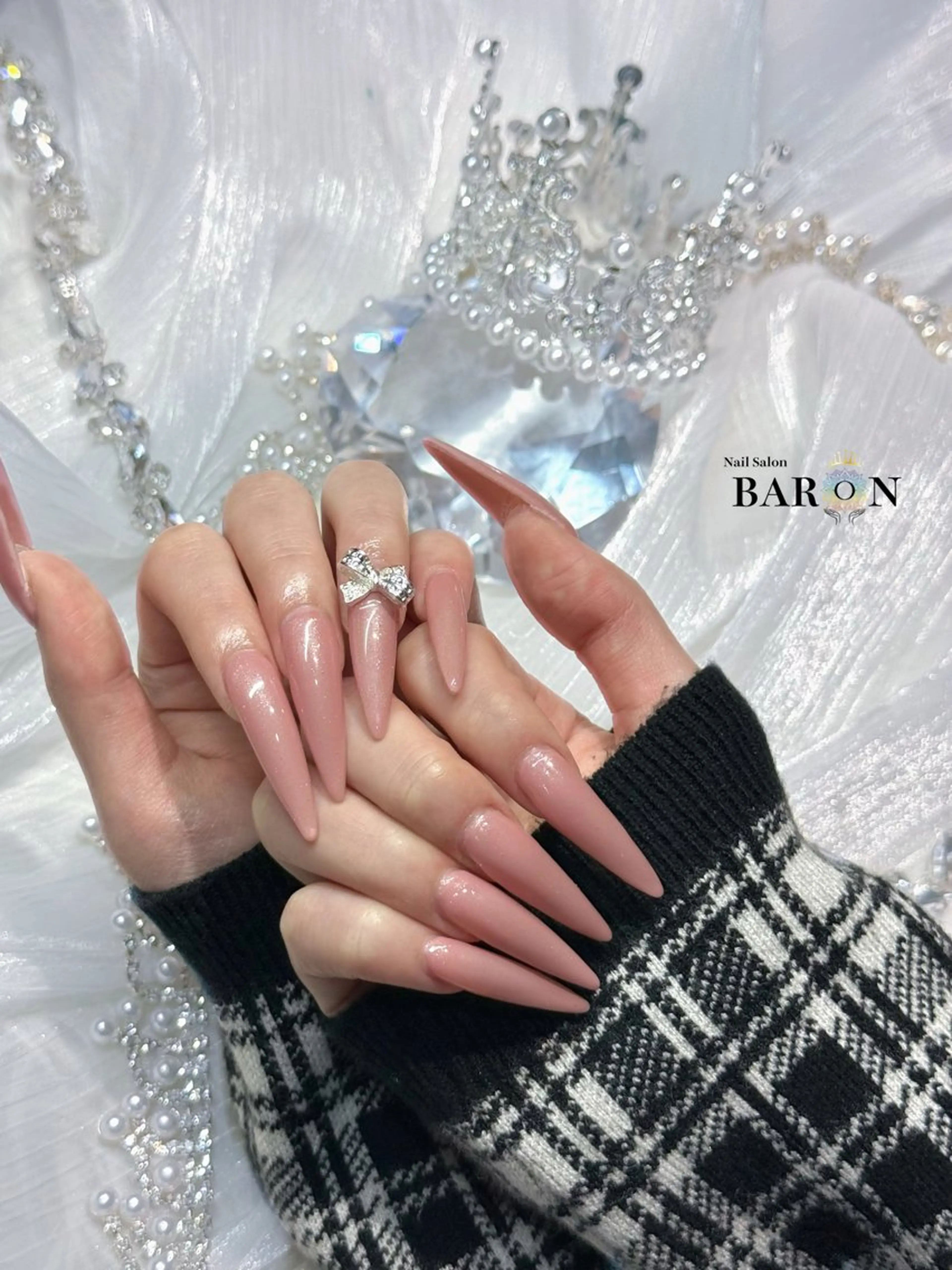 ネイル ハンドネイル BARON LISAのネイルデザイン