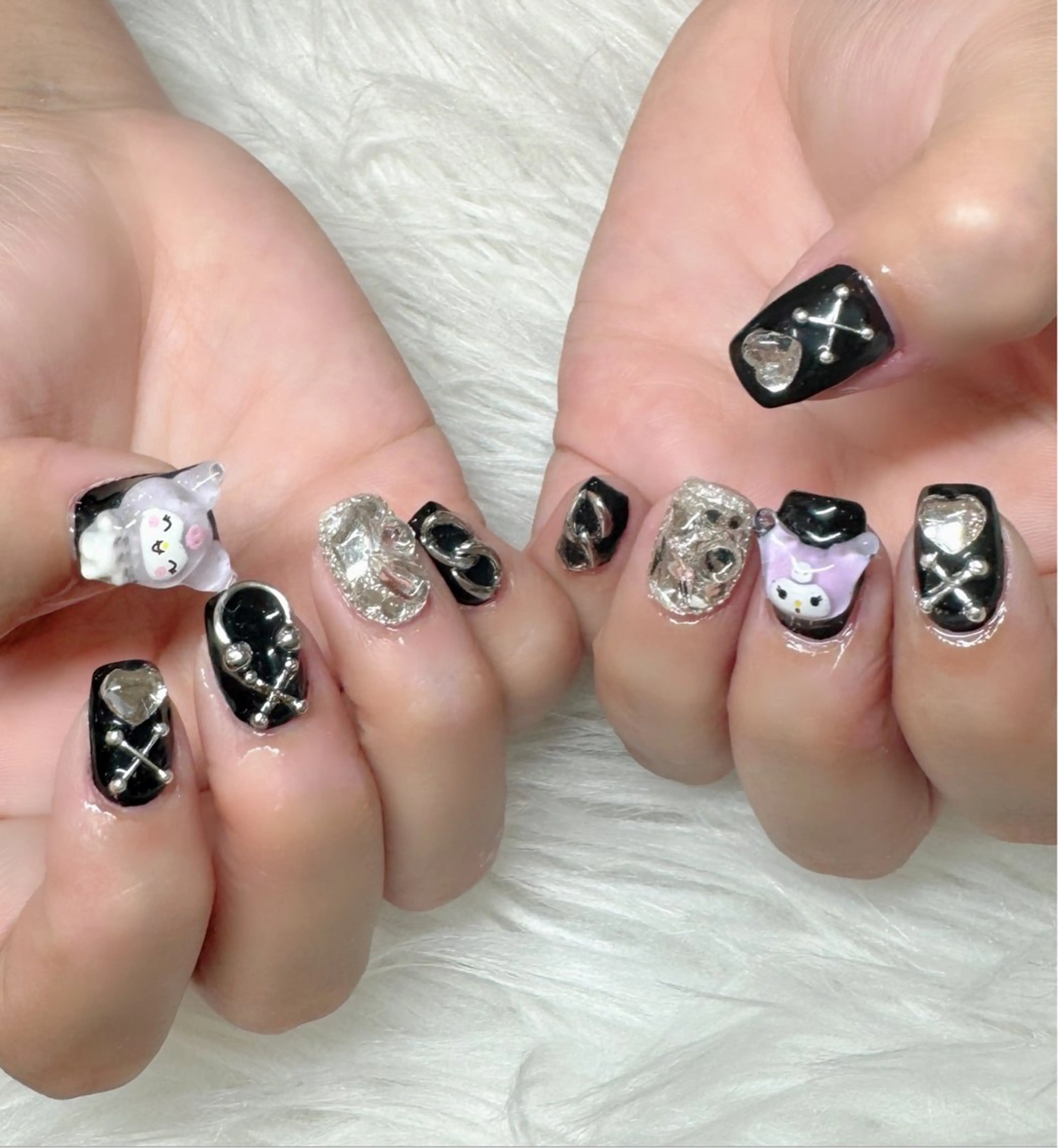 ネイル UnFLAIR 麻布十番店🧸NAOのネイルデザイン