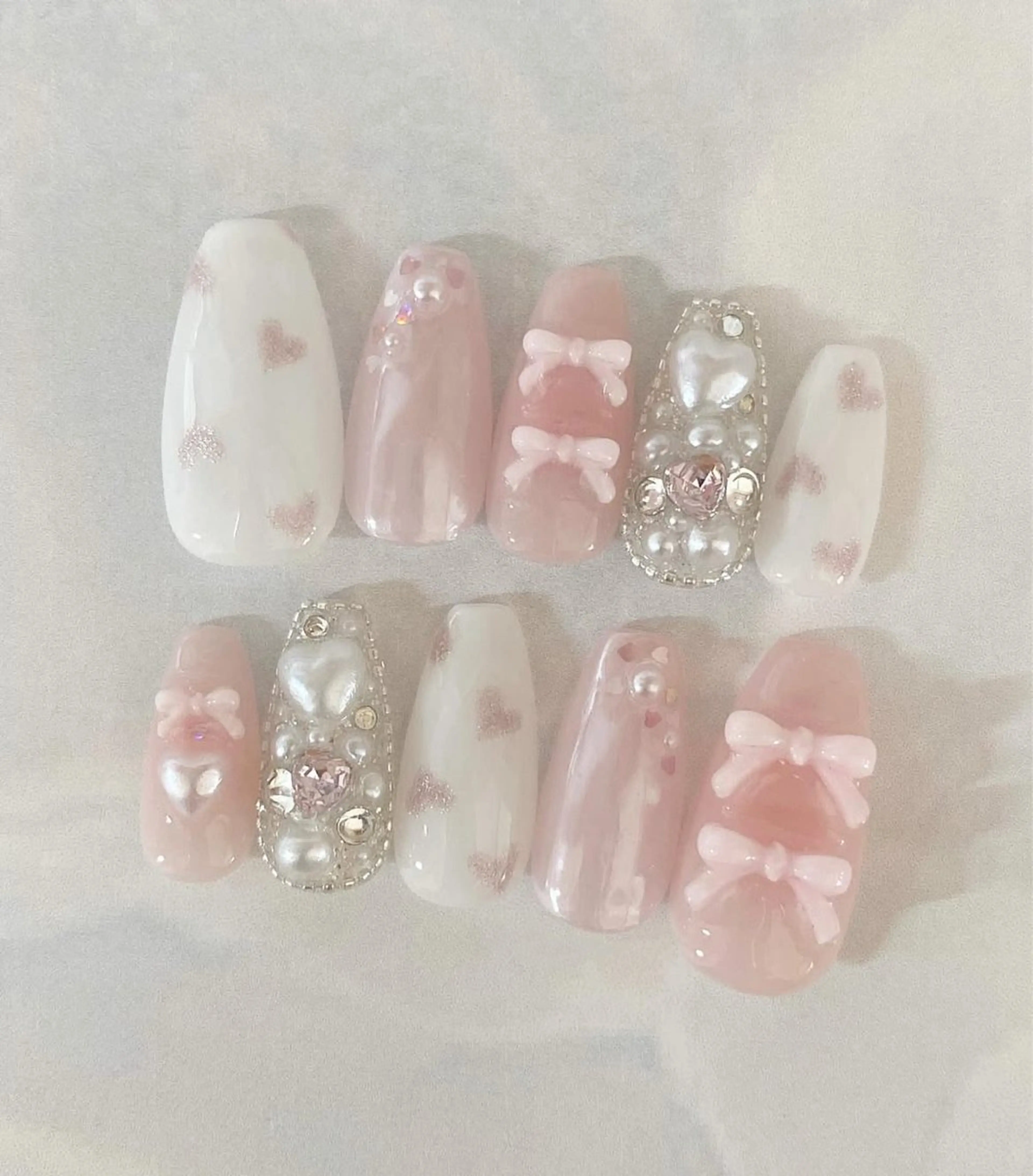 ネイル ハンドネイル ハンドケア あや✨🌸長さだし カワイイ系ピンク専門のネイルデザイン