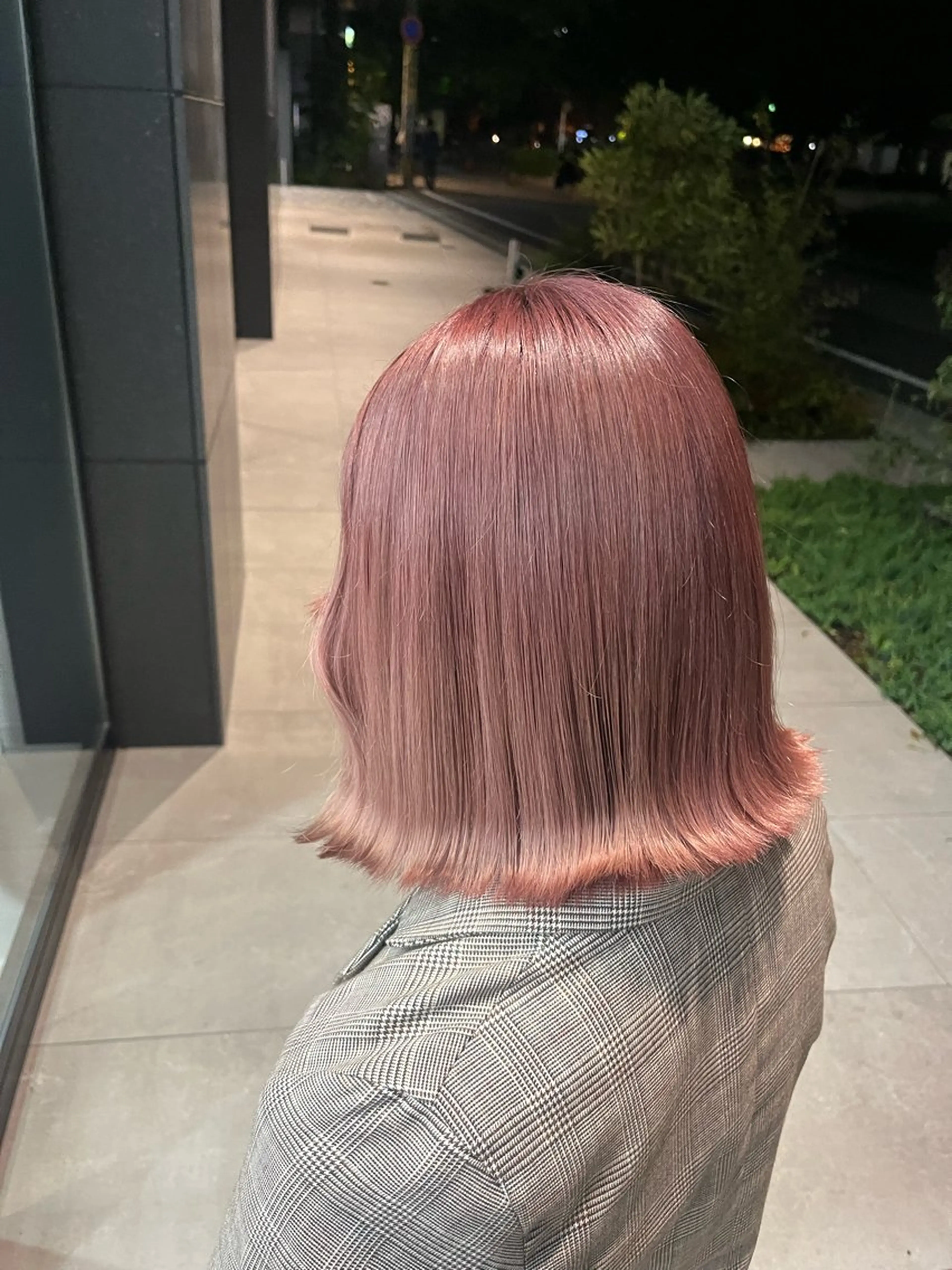 ミディアム ユイ☆ハイトーン ☆ブリーチデザインのヘアスタイル