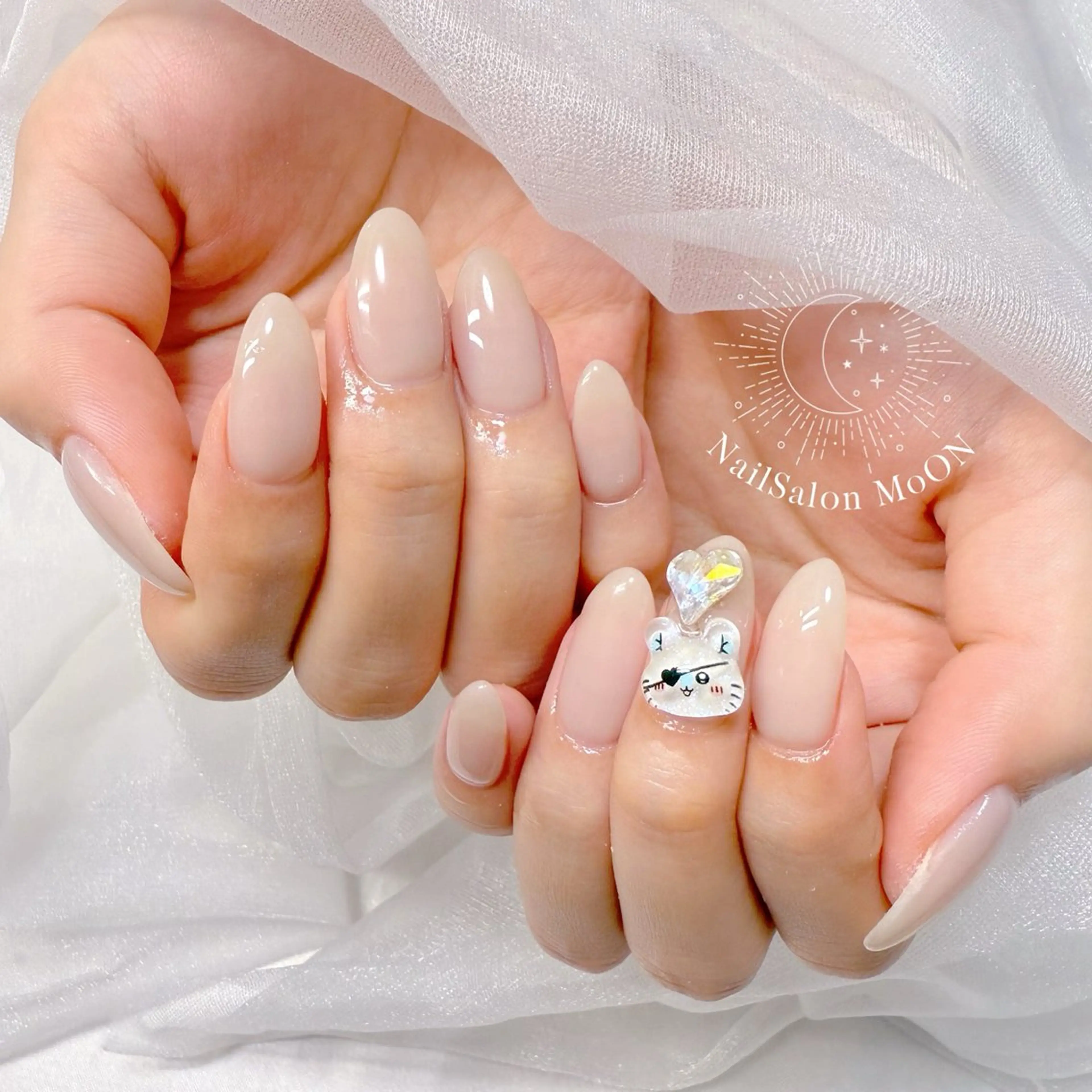 ネイル ハンドネイル ハンドケア MoON...❤︎ MeGuのネイルデザイン