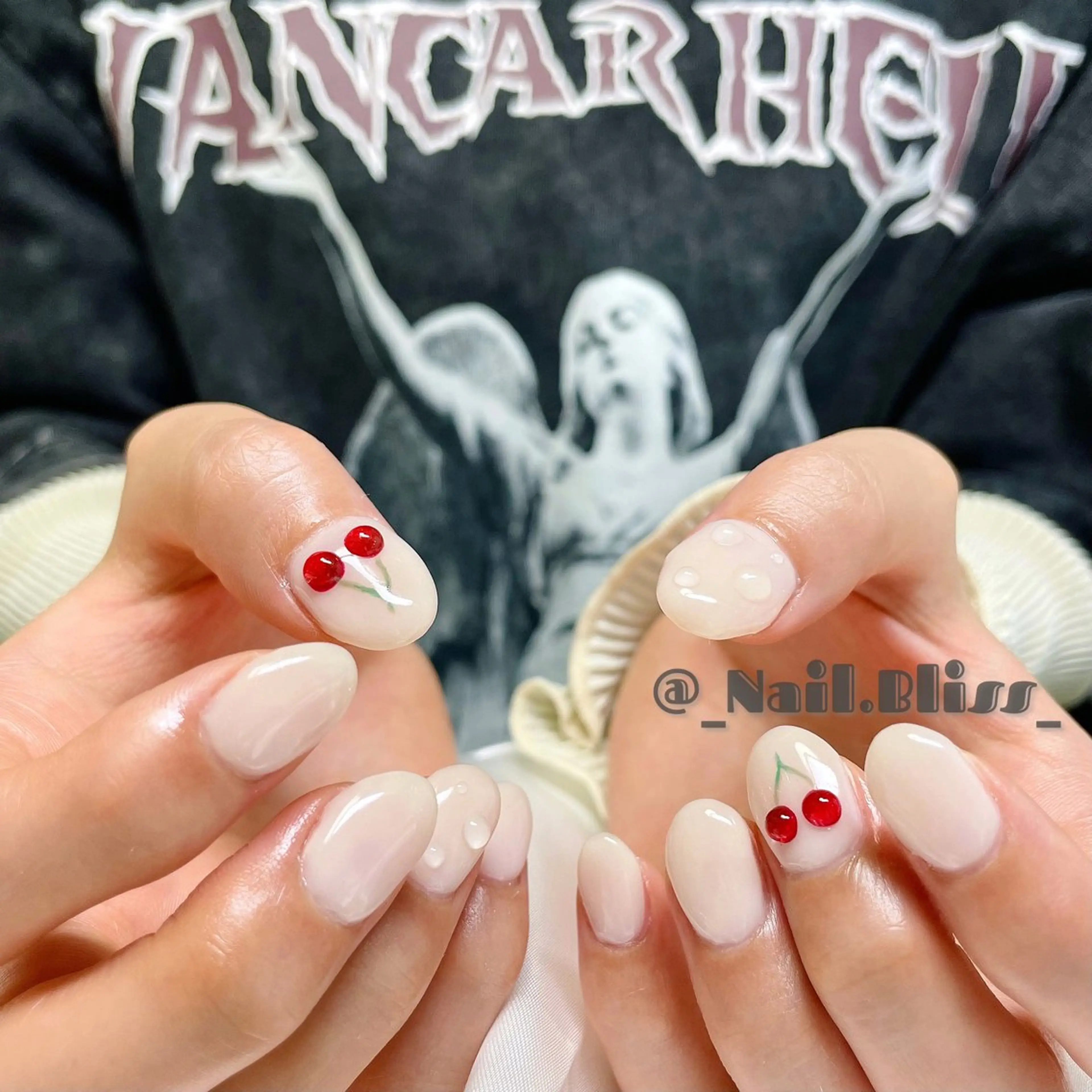 ネイル ぷっくりネイル ハンドネイル NAIL BLISSのネイルデザイン