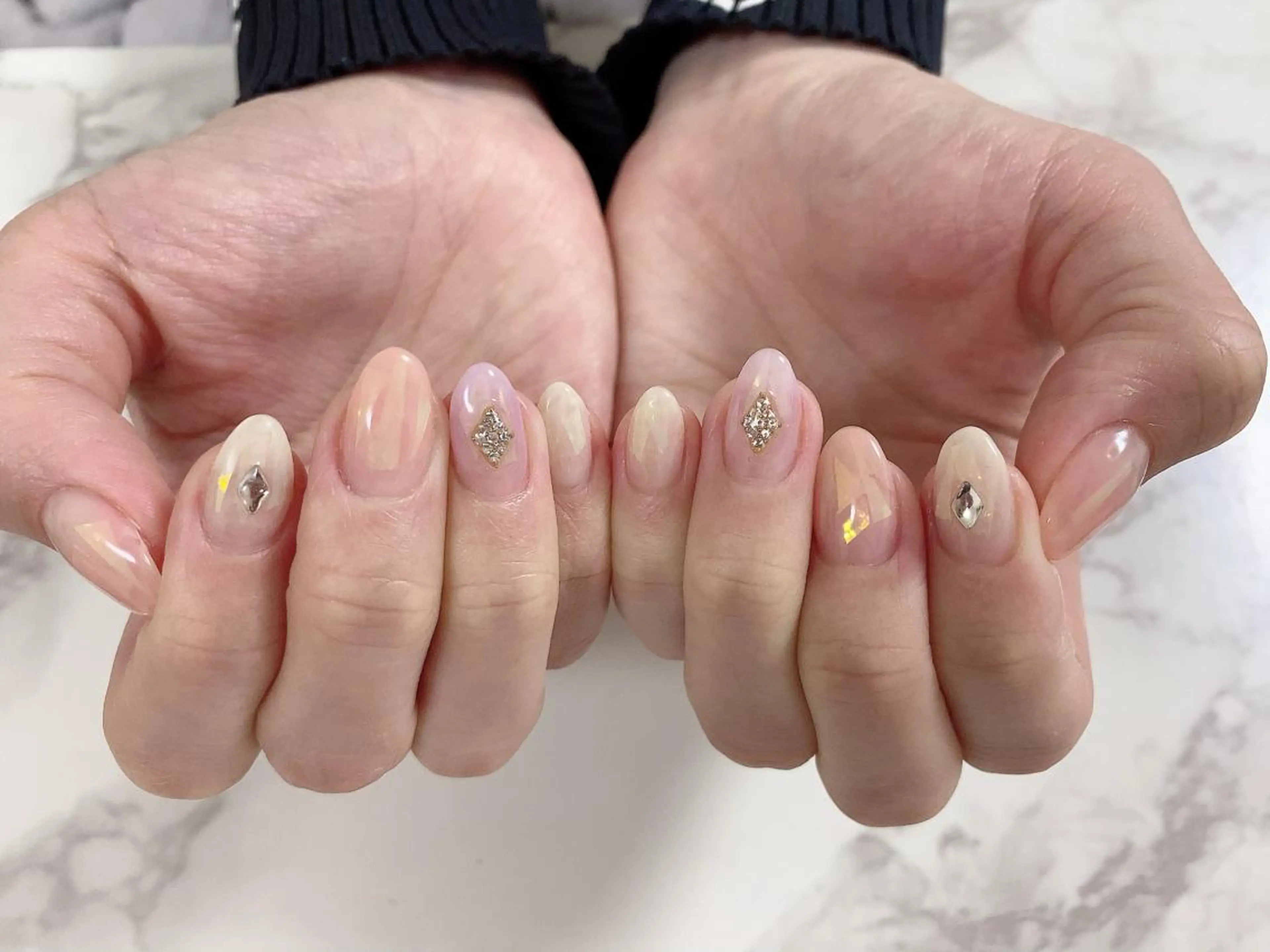 ネイル SOL NAILのネイルデザイン