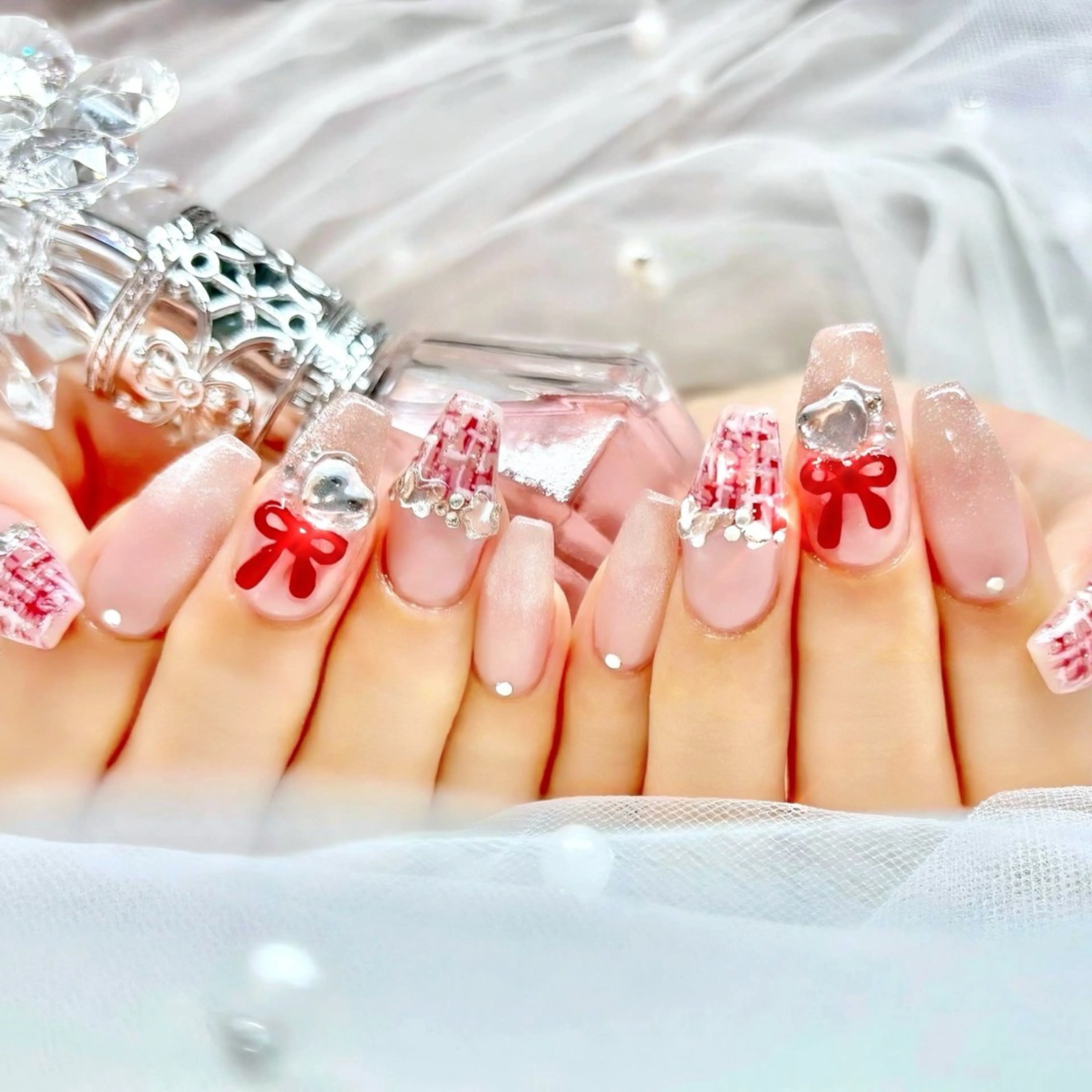 ネイル TiTi pomme akaneのネイルデザイン