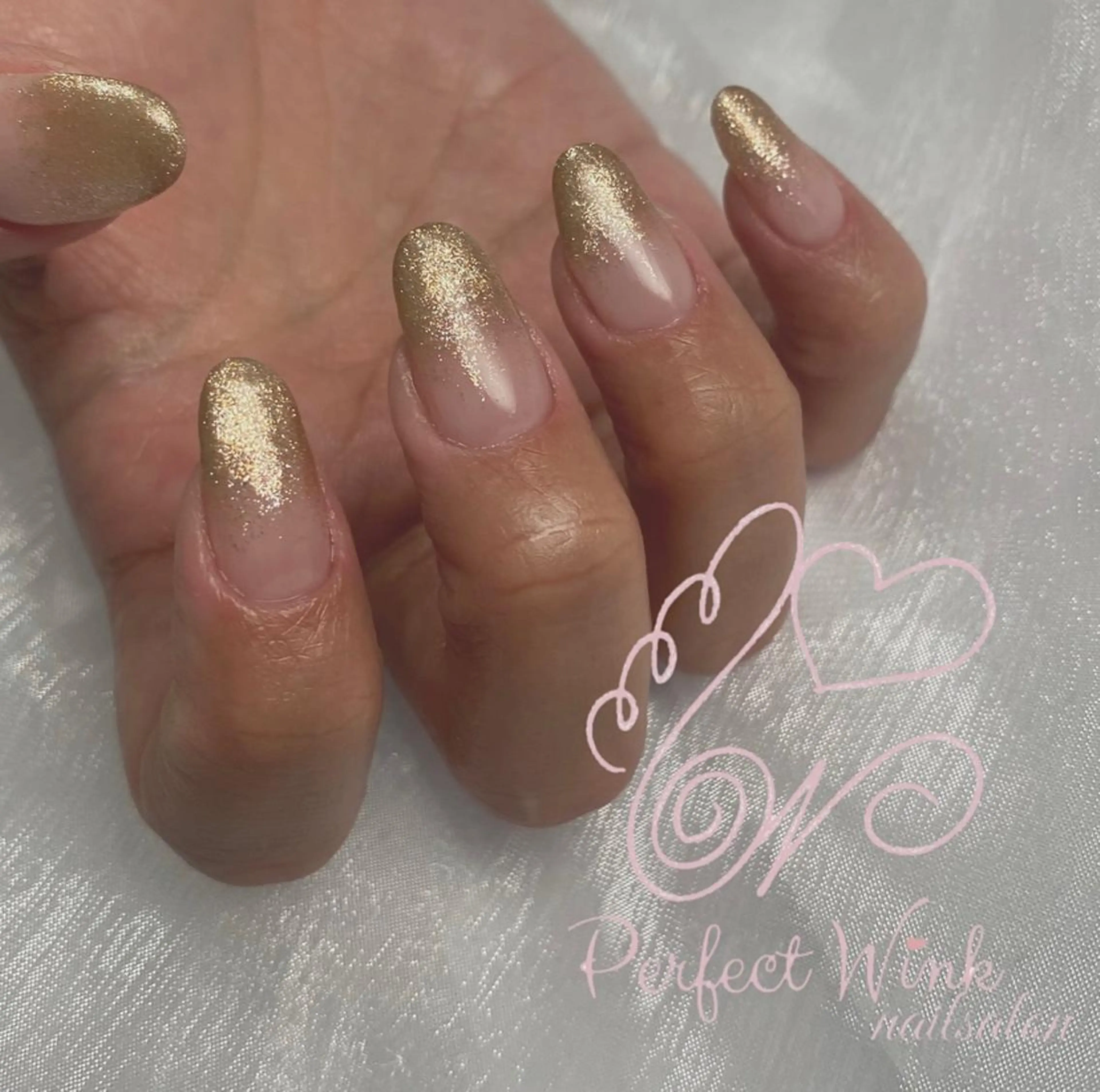 ネイル グラデーション ラメ(グリッター) ラメグラデーション ハンドネイル 💅Perfect Wink RUI🌈のネイルデザイン