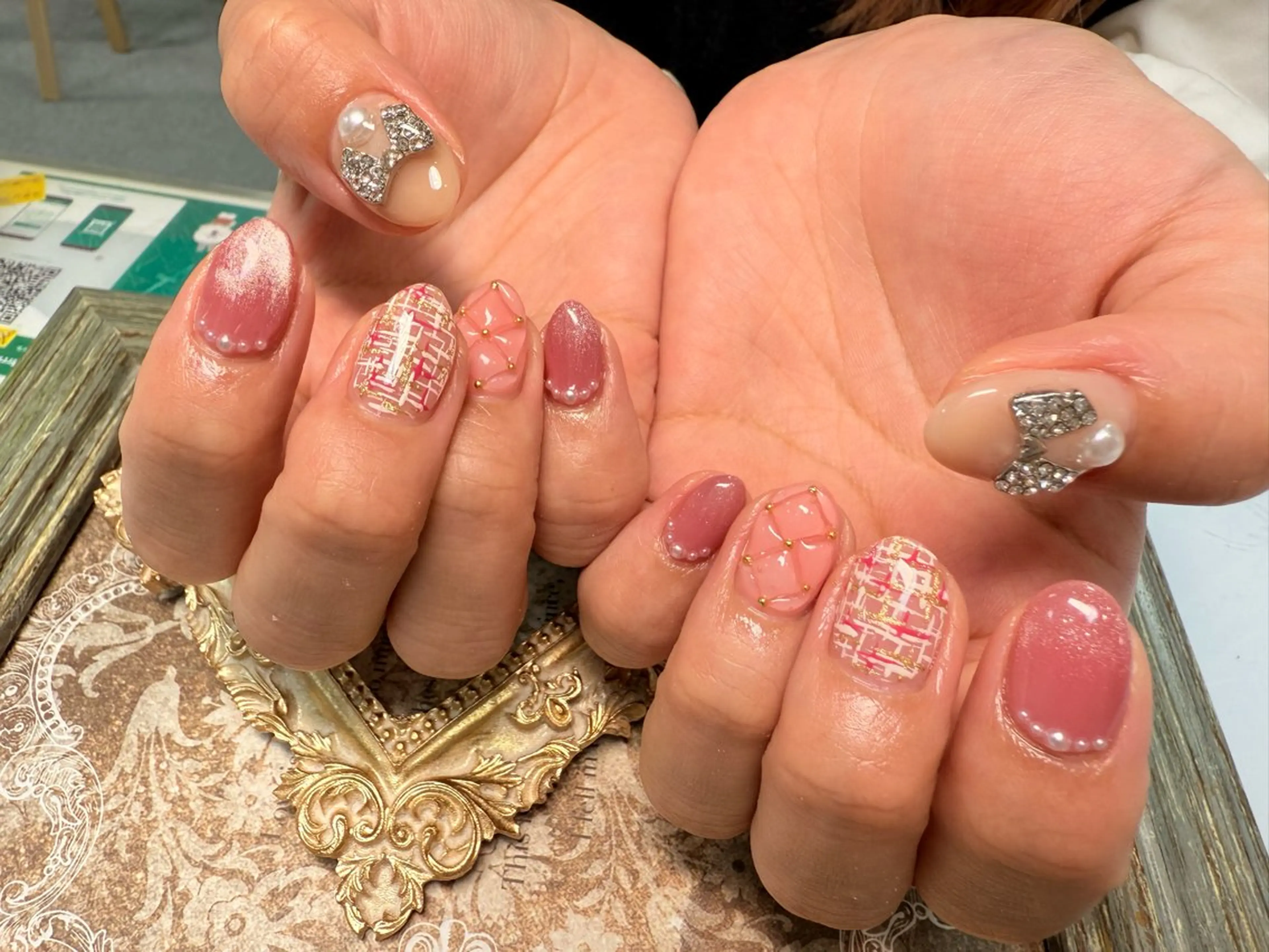 ネイル ハンドネイル JOJOネイル所属・JOJO ネイルのネイルデザイン