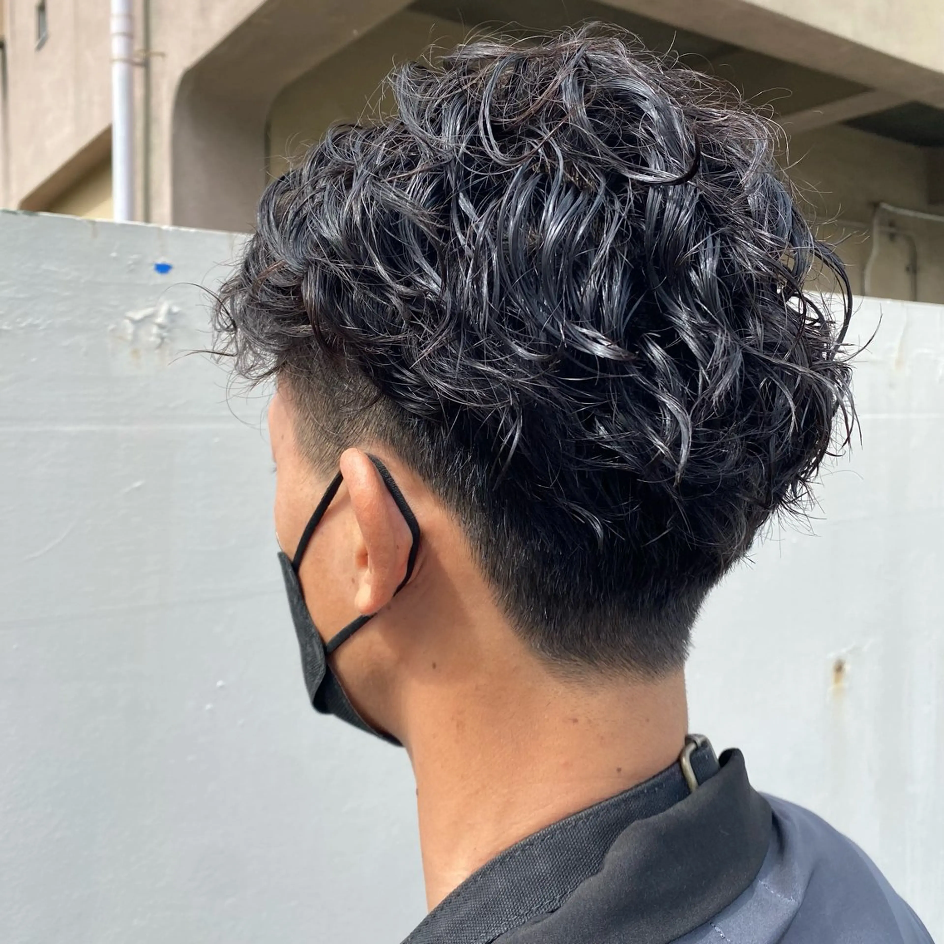 ショート パーマ メンズ 惣木 菜穂のヘアスタイル