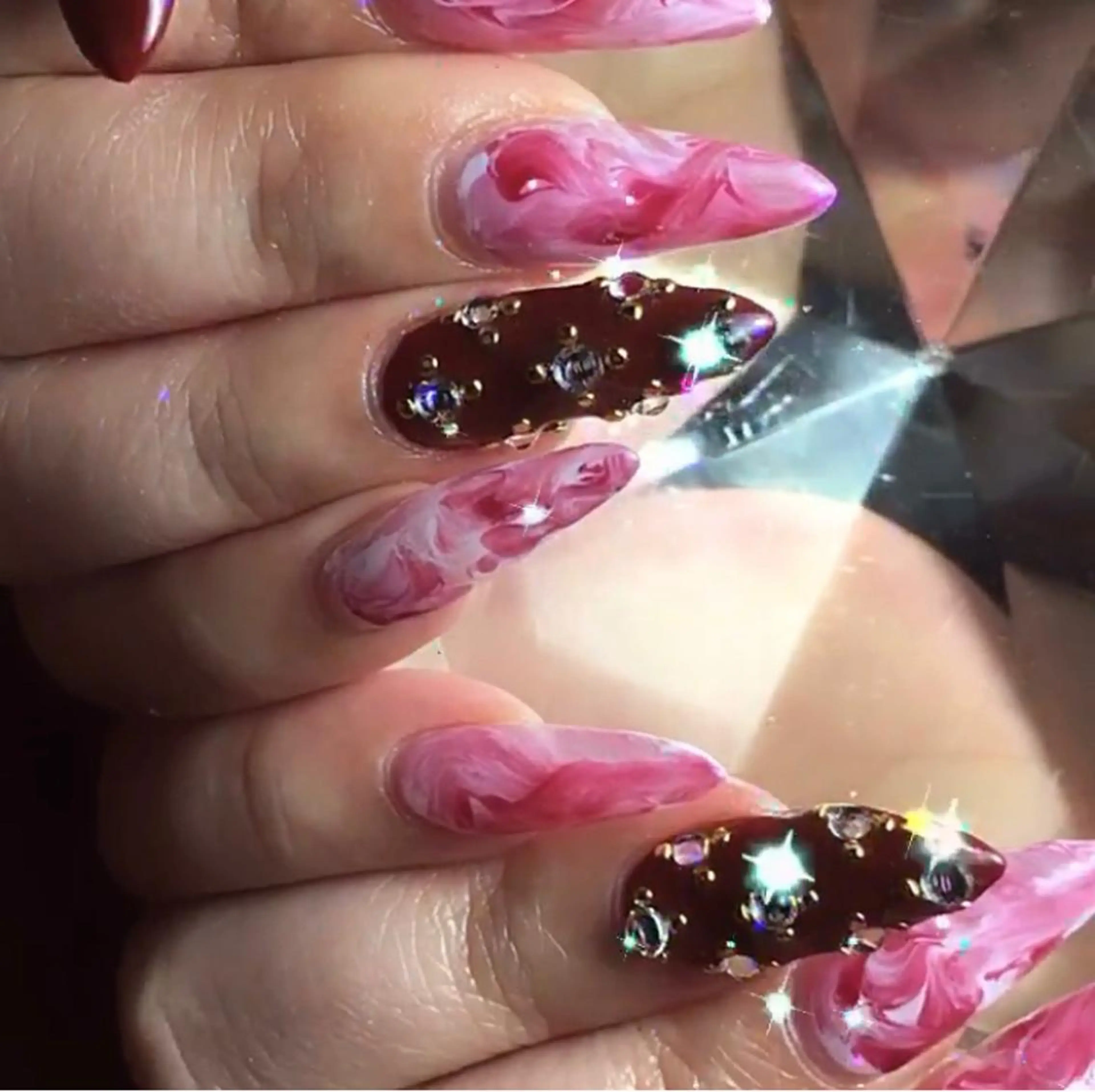 ネイル nailALBA ヨシアキのネイルデザイン