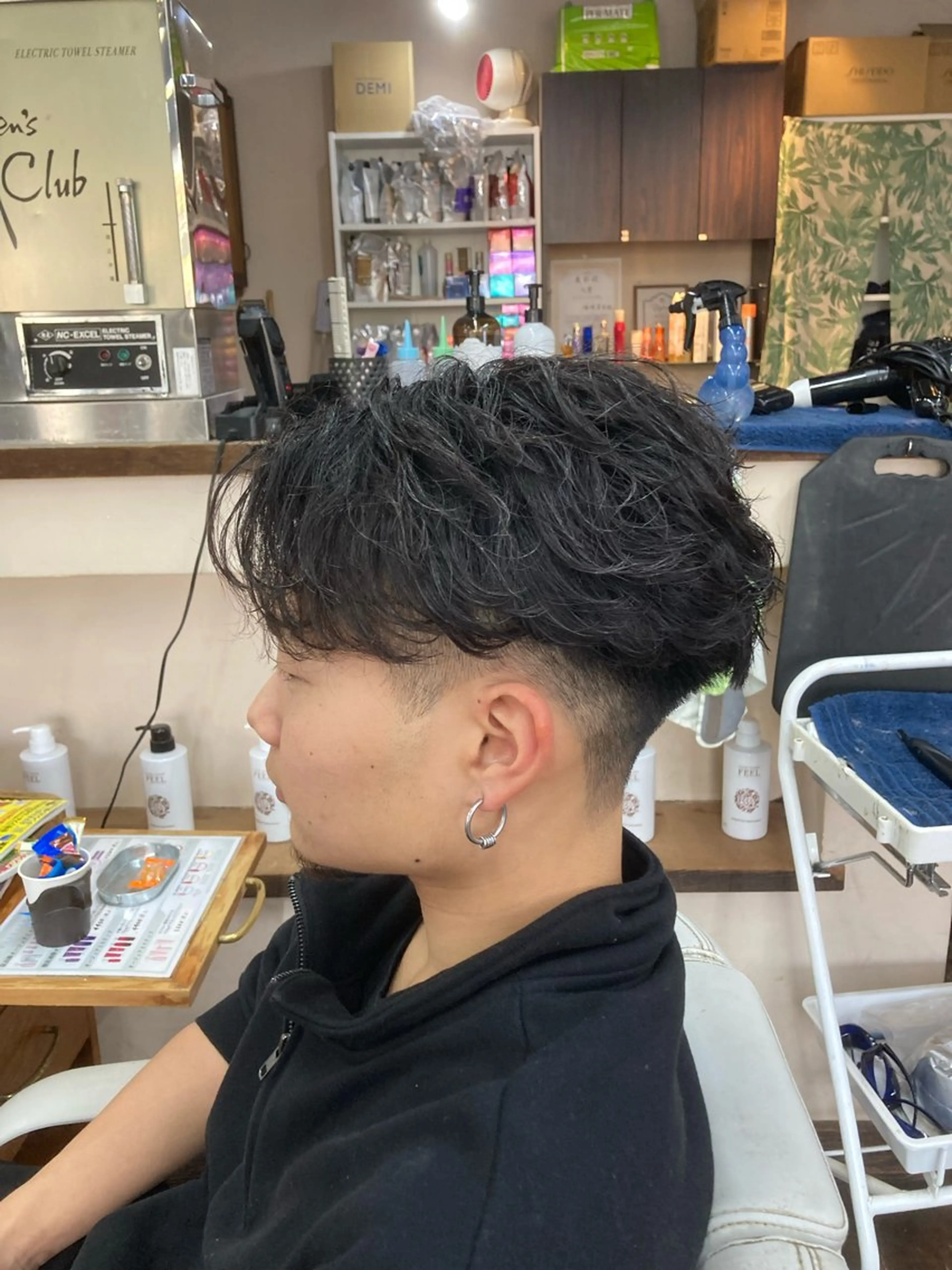 ミニモ限定クーポン！似合わせカット+人気のフェザーパーマ+お客様に合ったトリートメントの写真