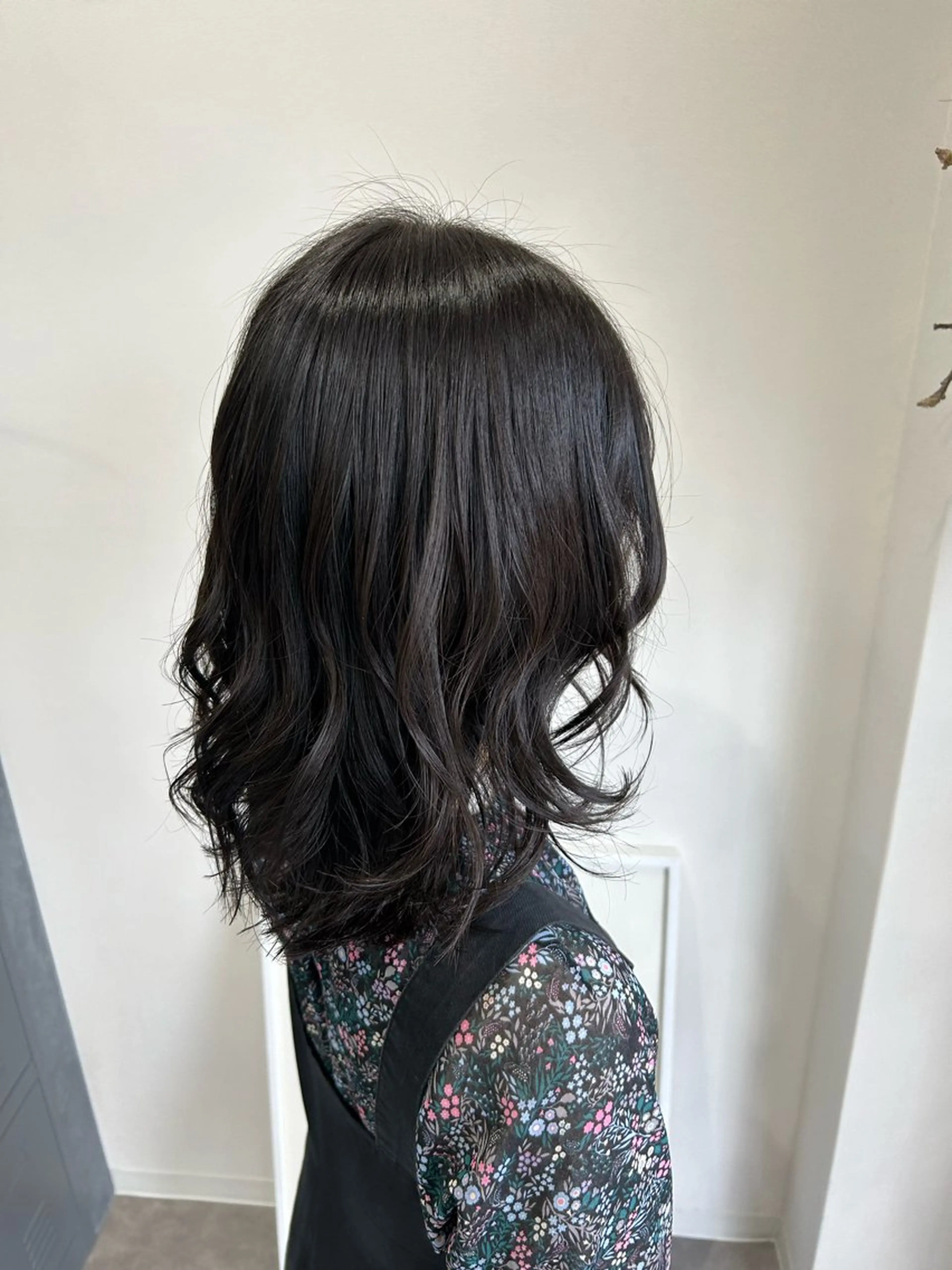 カラー グレージュ オリーブグレージュ オリーブグレー ヘアカラー 🫧垢抜けヘア🫧 工藤真愛のヘアスタイル