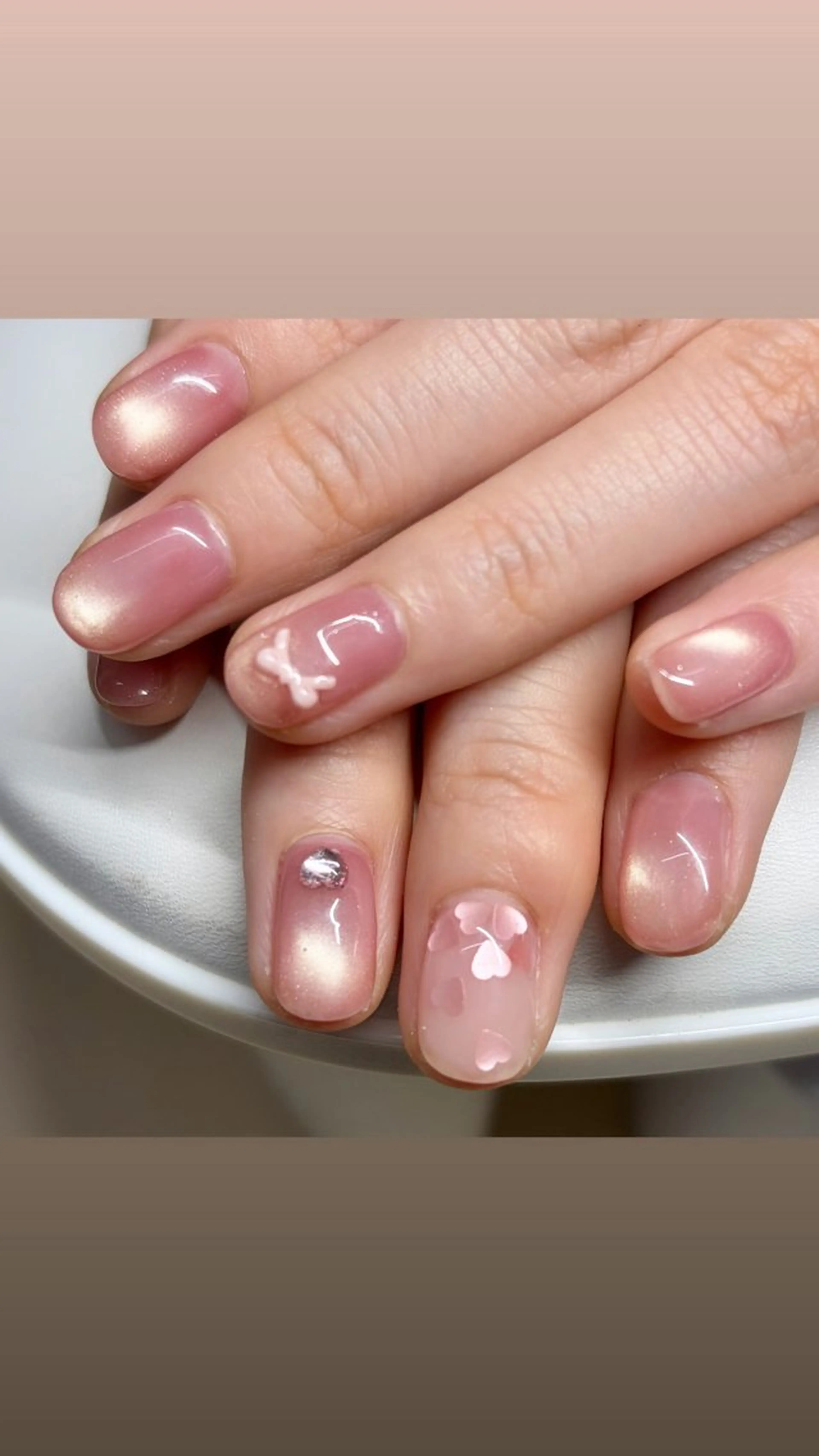 ネイル ハート マグネットネイル ピンク 春ネイル ハンドネイル nailmum jijiのネイルデザイン