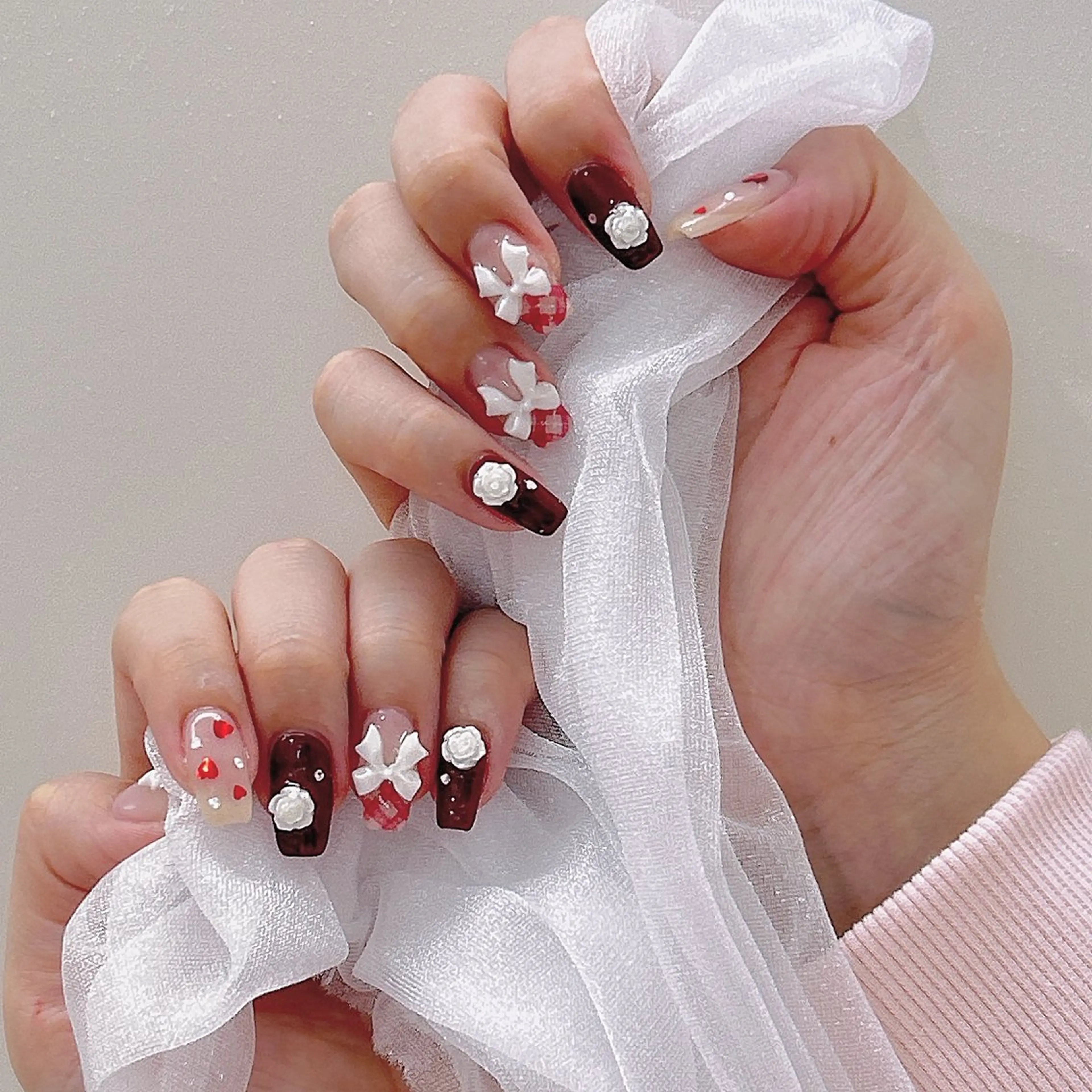 ネイル ハンドネイル . Natsumiのネイルデザイン