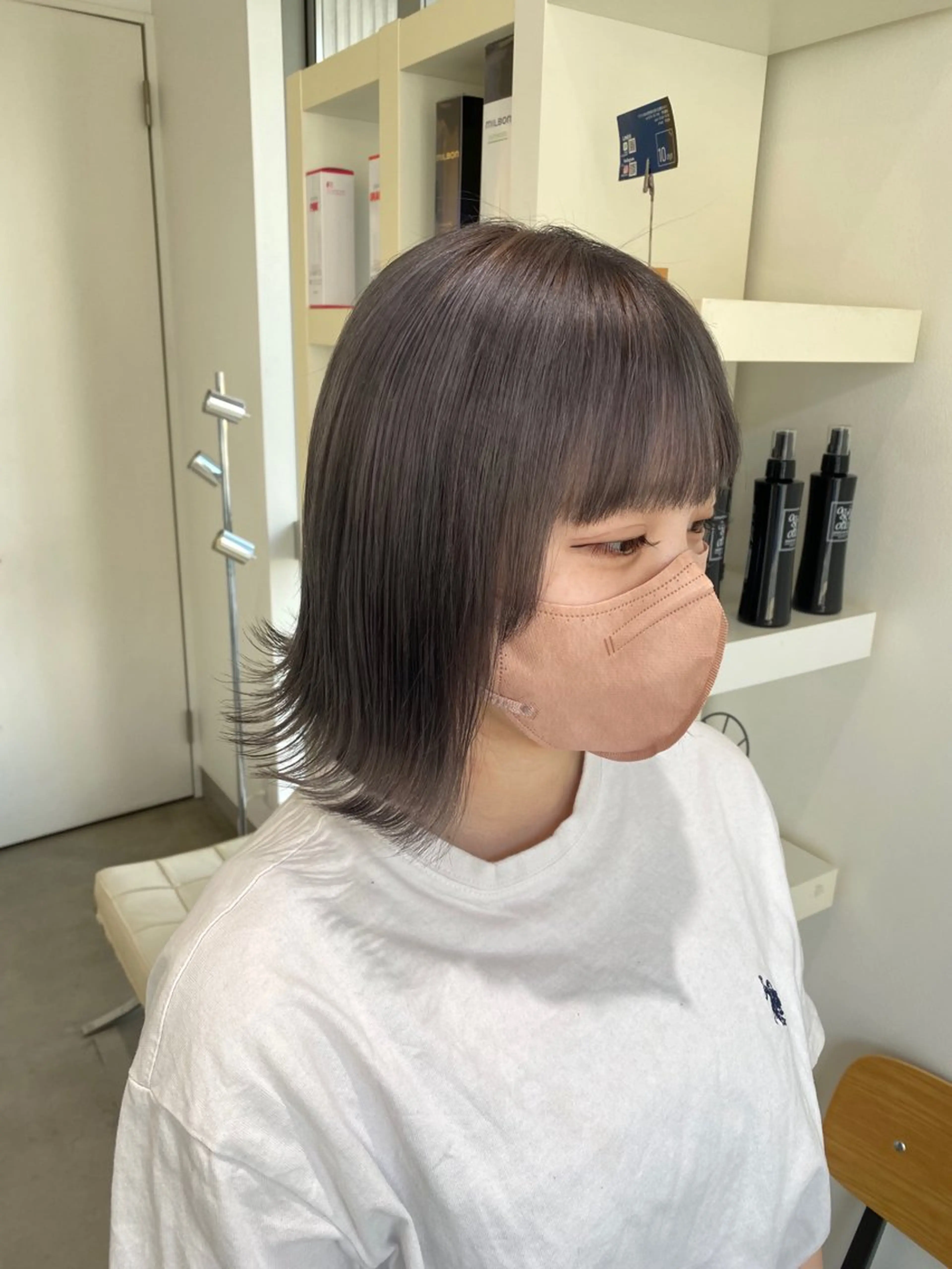 ミディアム カラー ブリーチ ピンクカラー シルバー mir所属・堀越 美羽のヘアスタイル