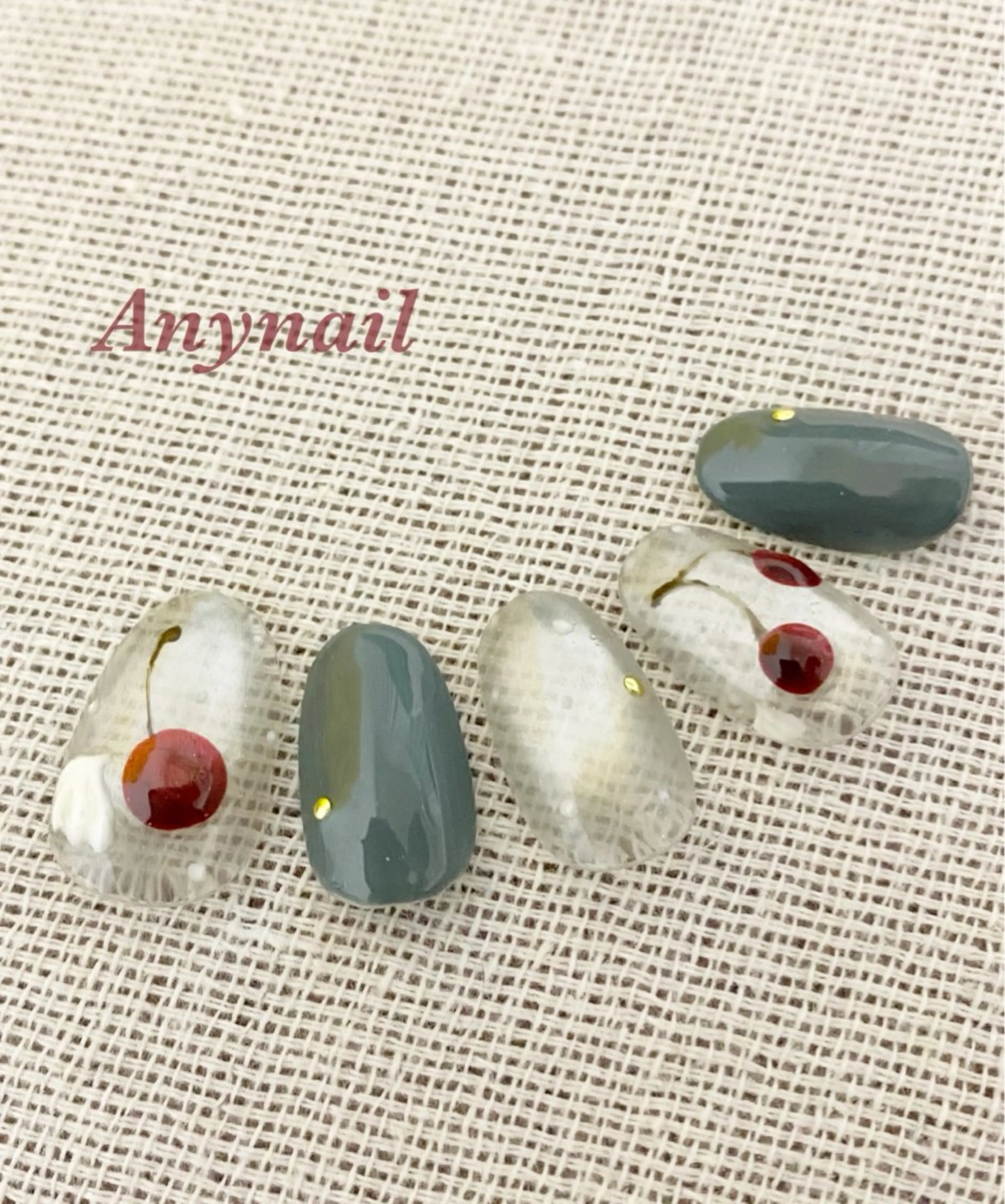 ネイル アートネイル ブルー マグネットネイル 春ネイル ネイルチップ ハンドネイル 岩澤 恵子のネイルデザイン