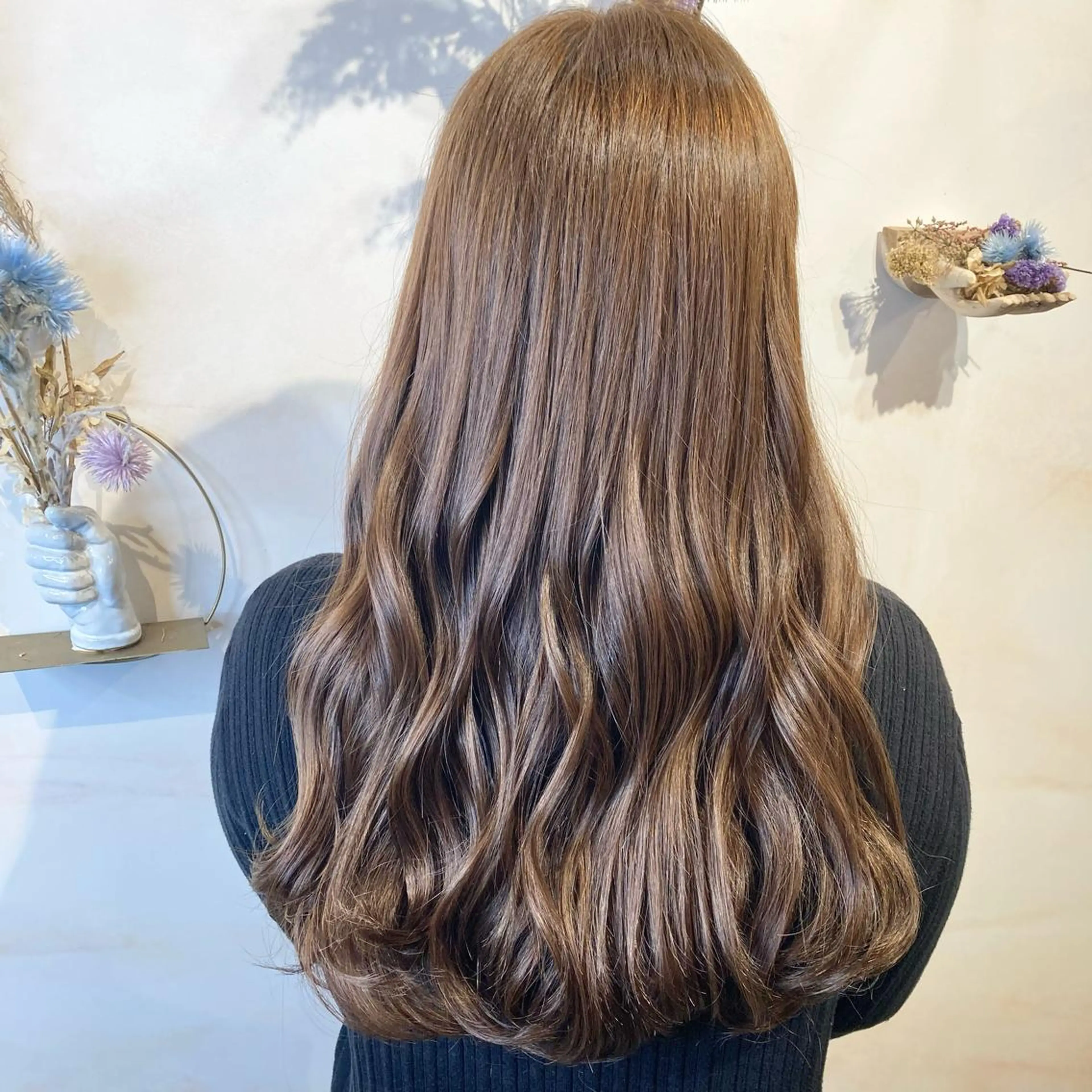 ロング 片柳 美友季のヘアスタイル