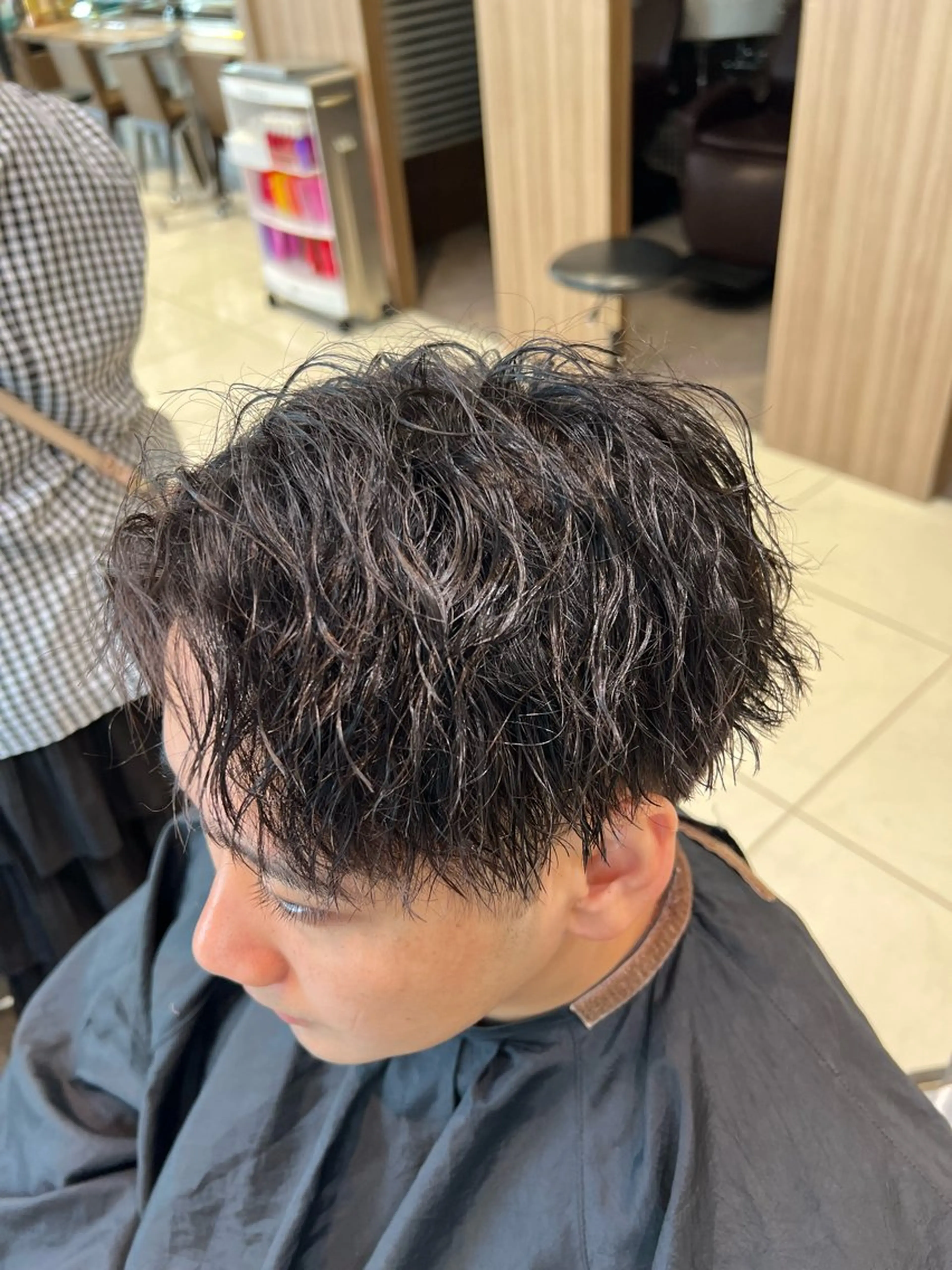 パーマ メンズ メンズパーマ ツイストスパイラルパーマ スパイラルパーマ カット パーマ SENA 再現性 パーマと縮毛矯正のヘアスタイル