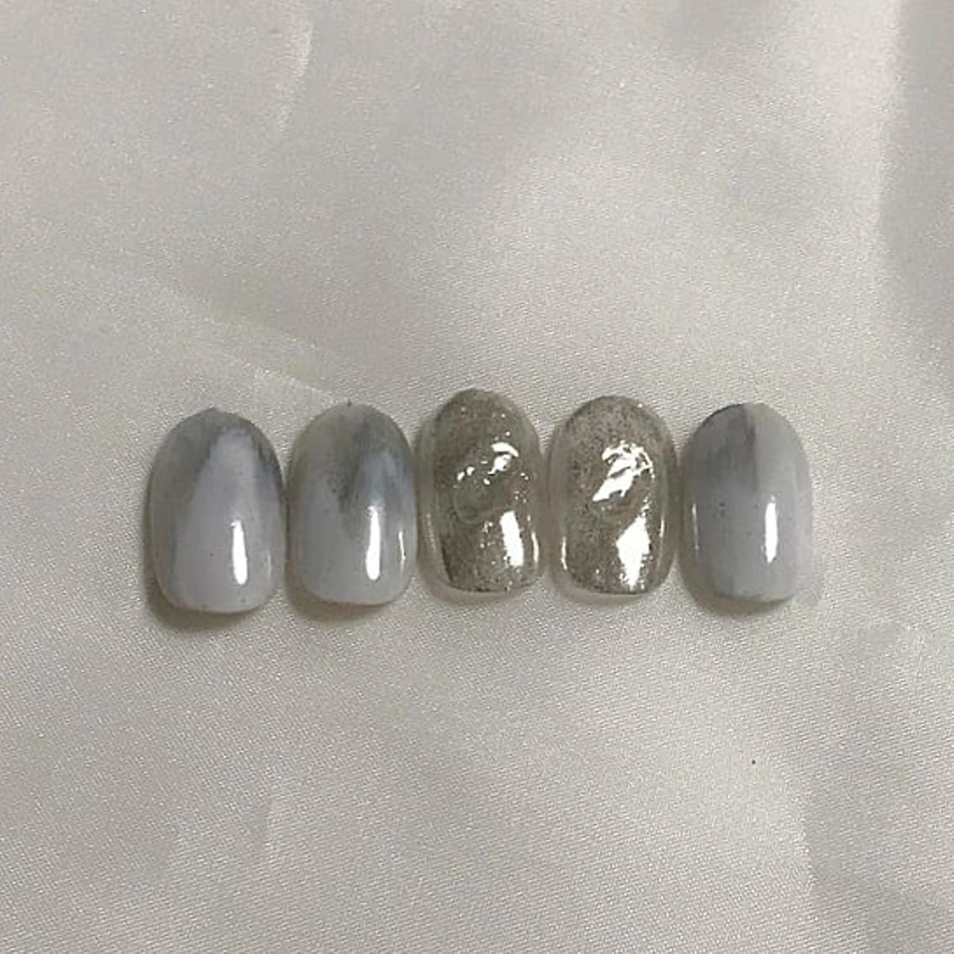 ネイル ミラーネイル ハンドネイル ハンドケア lylynail YUUKAのネイルデザイン