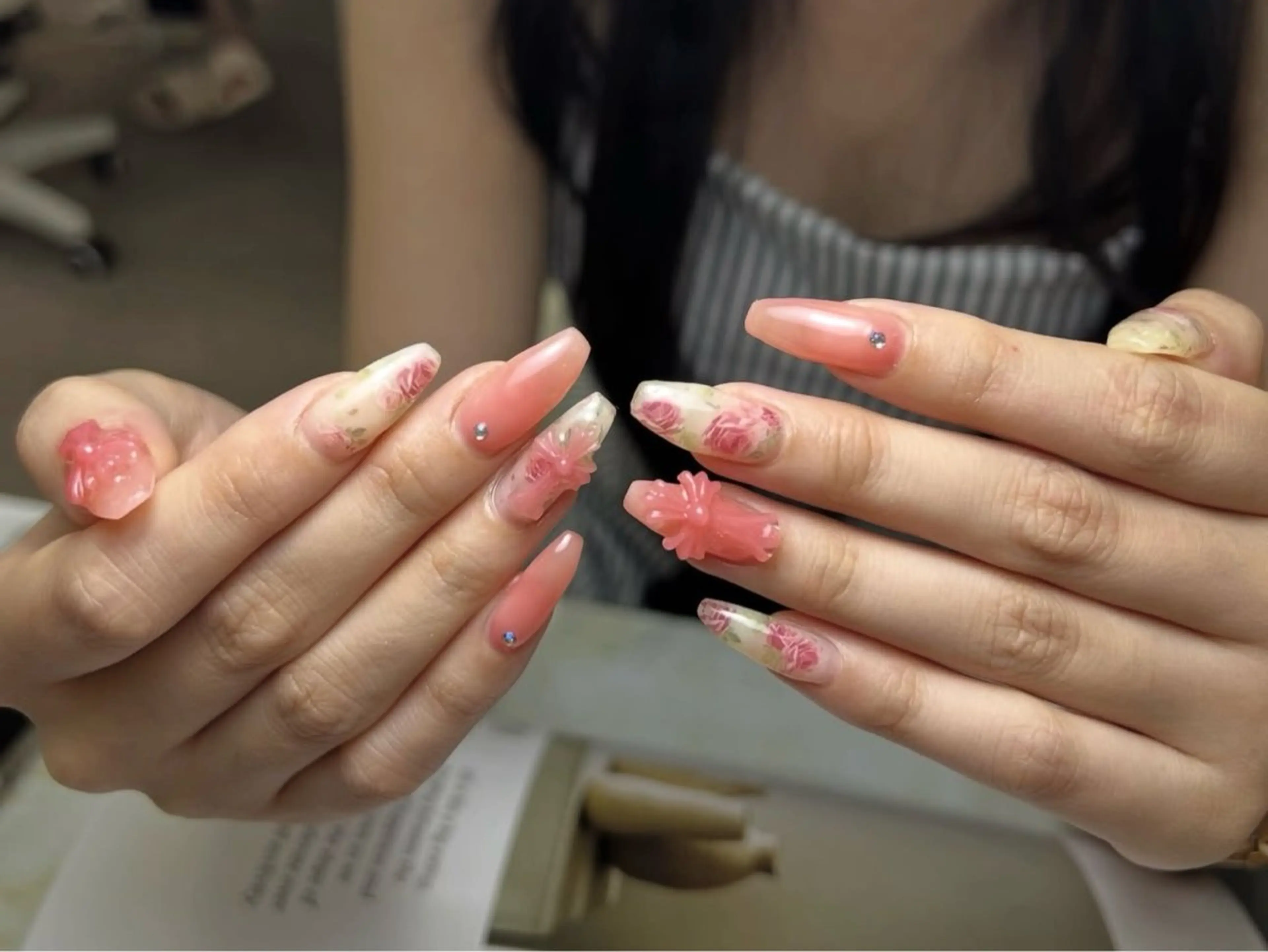 ネイル Mira Nail Studioのネイルデザイン