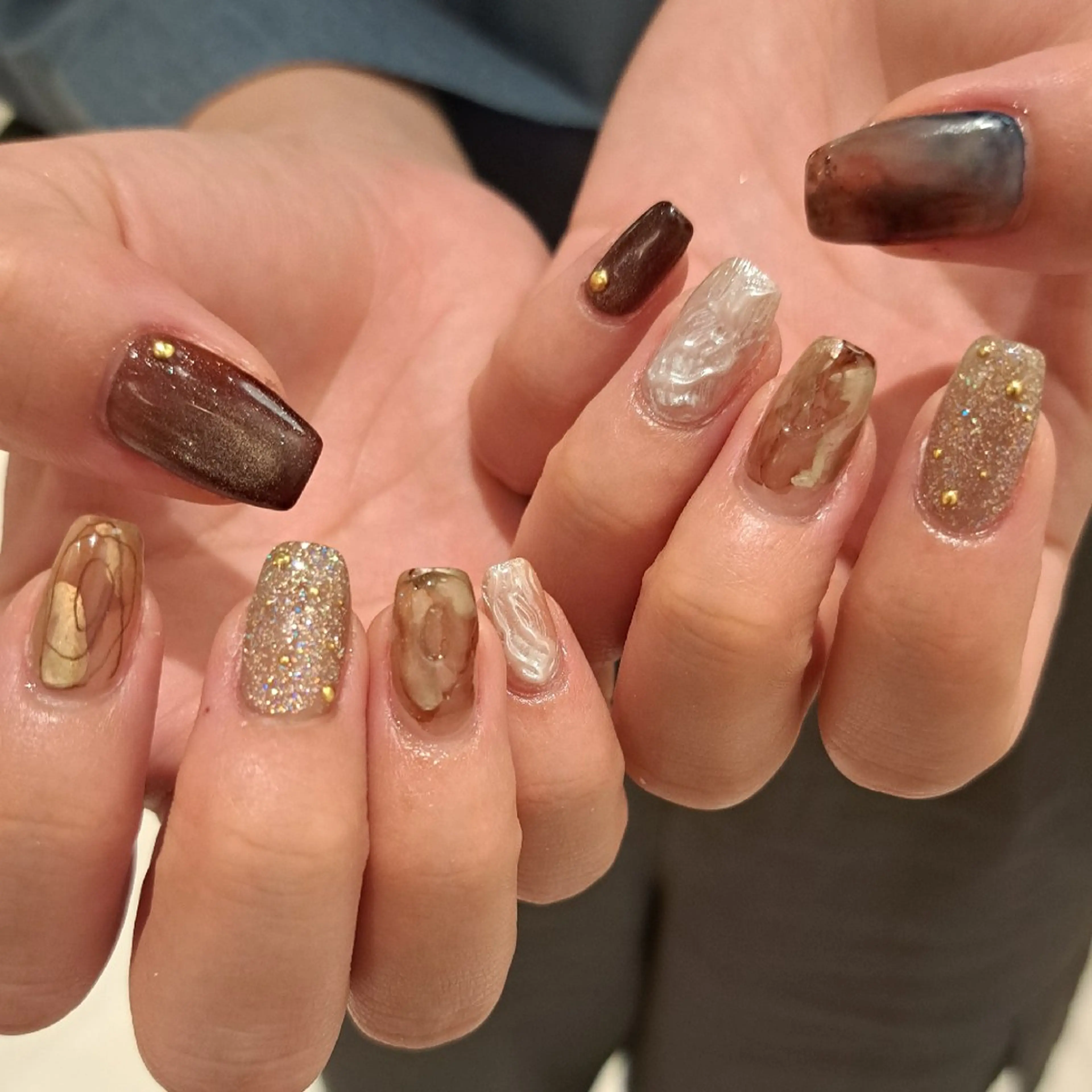 ネイル アートネイル ブラウン ジェルネイル 持ち込み ニュアンスネイル ハンドネイル Nail mood デザイン持ち込みokのネイルデザイン