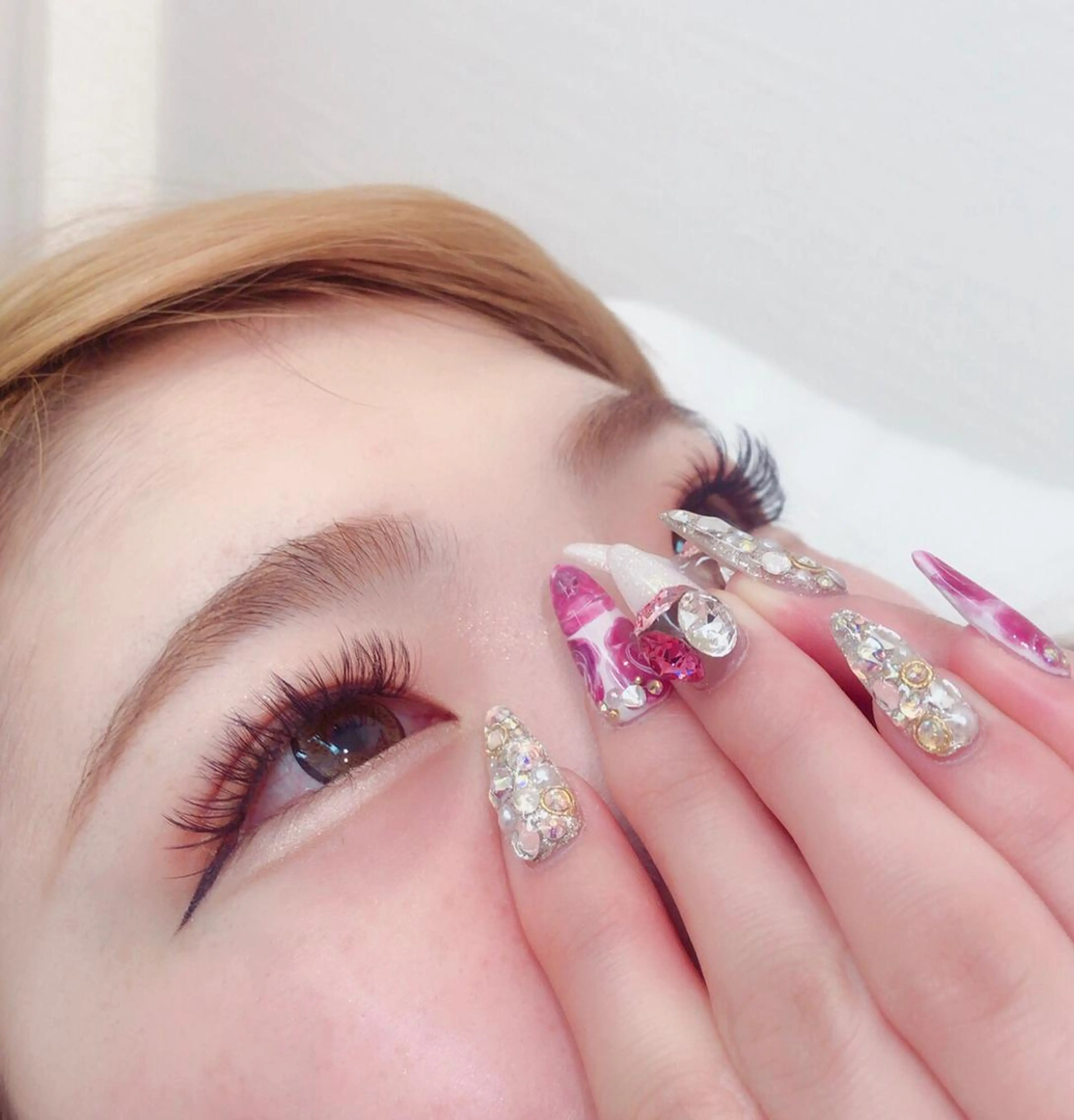 マツエク・マツパ ボリュームラッシュ shiori# 【lazo】のマツエク・マツパデザイン