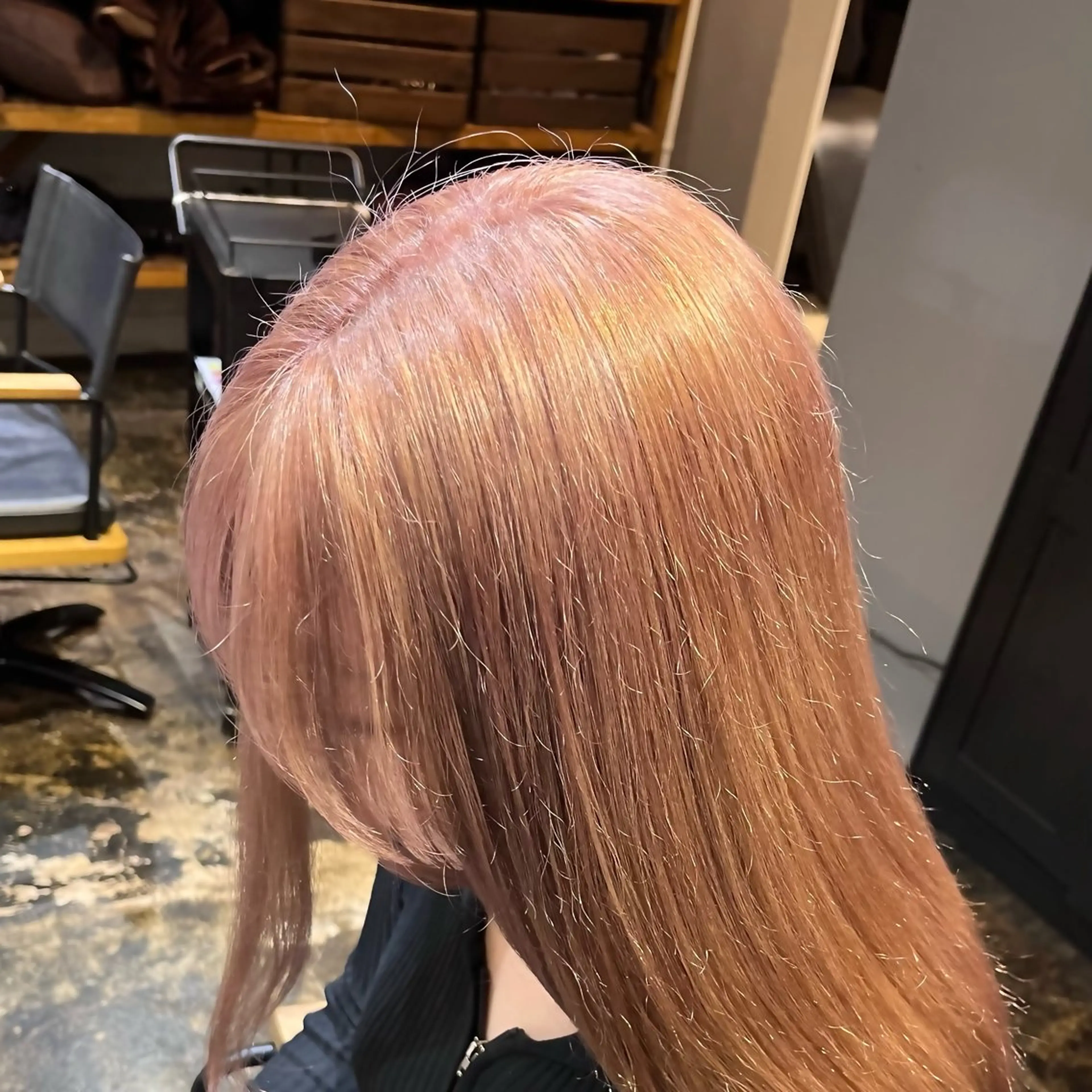 ロング カラー ベージュカラー ピンクカラー ピンクベージュ ヘアカラー トリートメント 透明感カラー/パーマ 🌀アオノのヘアスタイル
