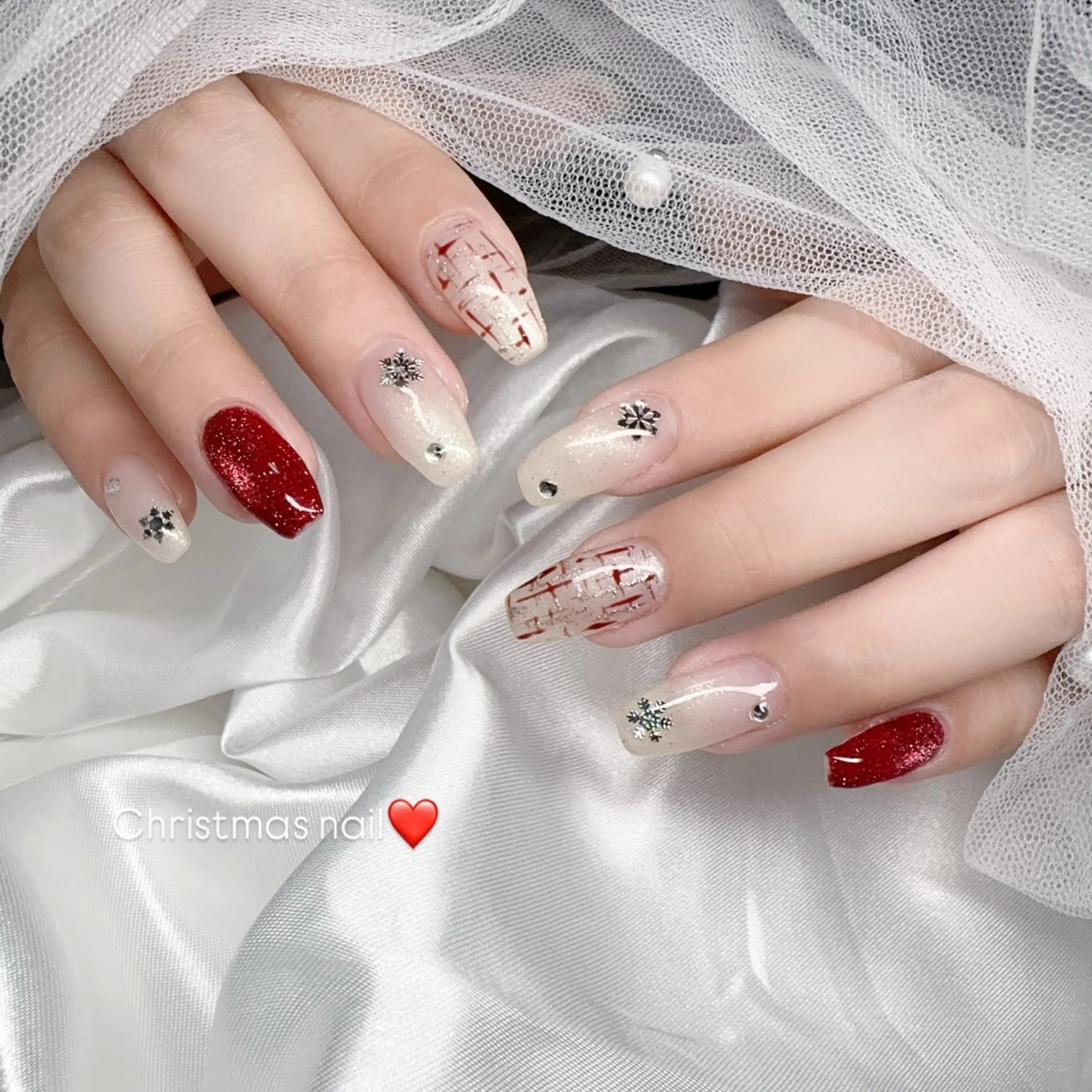 ネイル R nail.のネイルデザイン