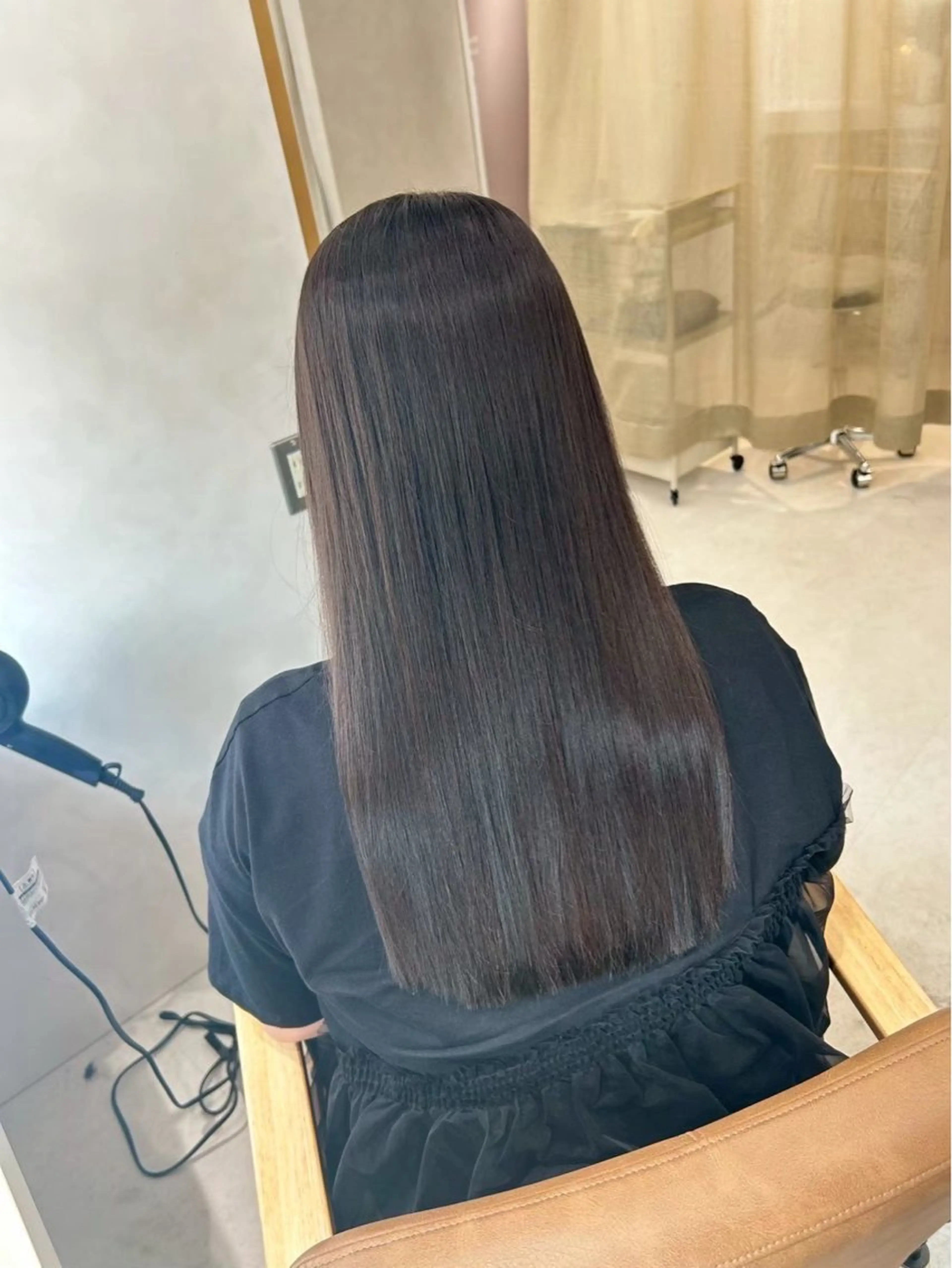 ロング SLASHスラッシュ 小川花鈴のヘアスタイル